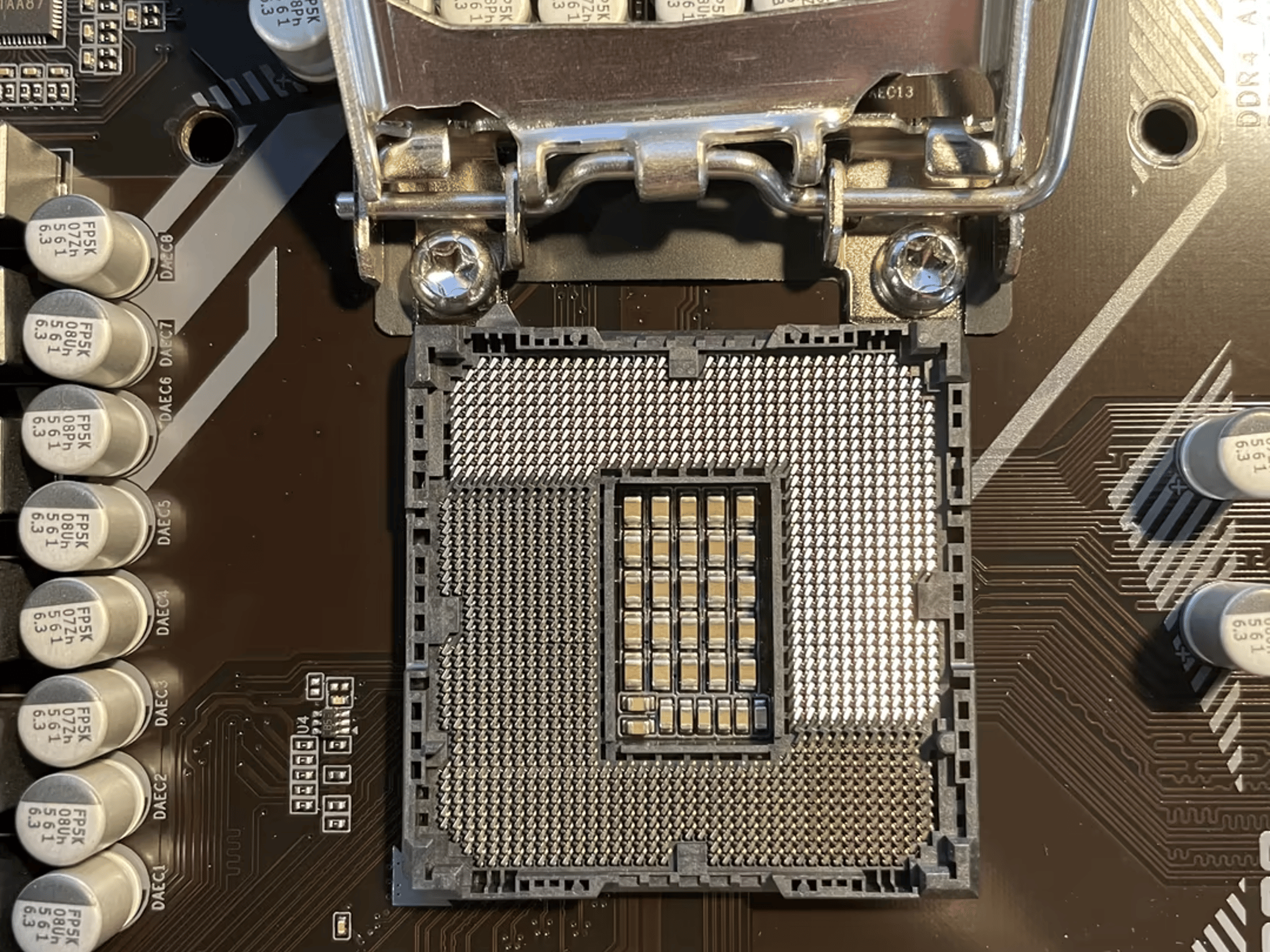 Z490 UD ATX Motherboard (11th gen ready!)