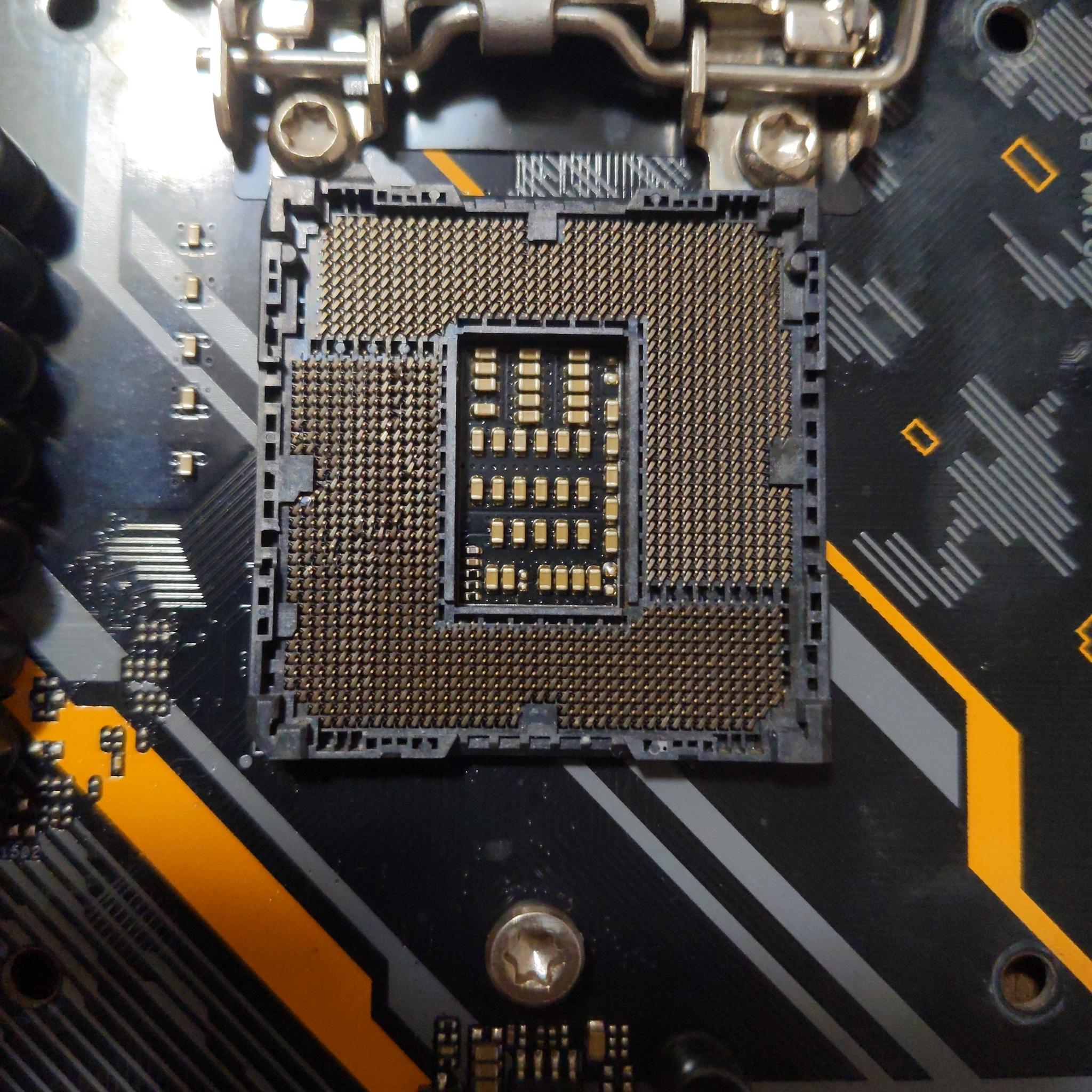 Z390-Plus Gaming wifi, i7-8700 READ DESCRIPTION