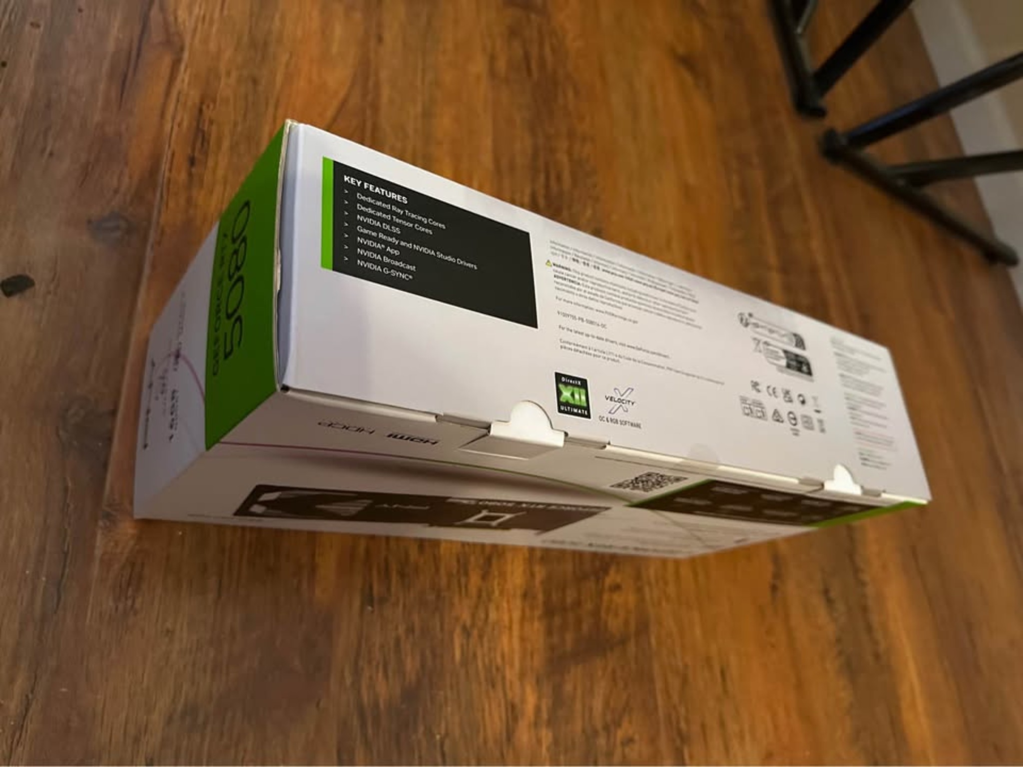 PNY - GeForce RTX 5080 16GB OC GDDR7 Triple Fan