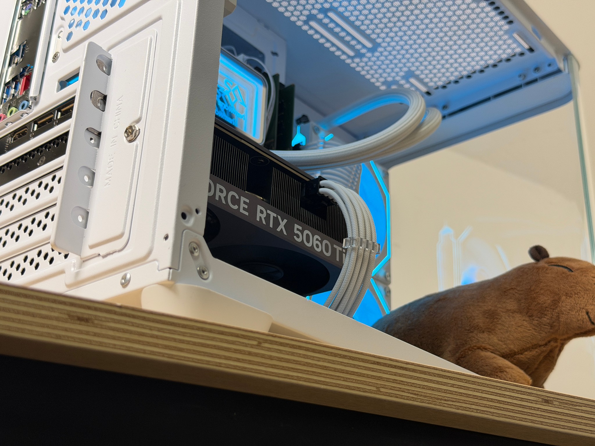 RYZEN RTX 5060 Ti 8GB Custom Gaming PC - Ryzen 5 9600X