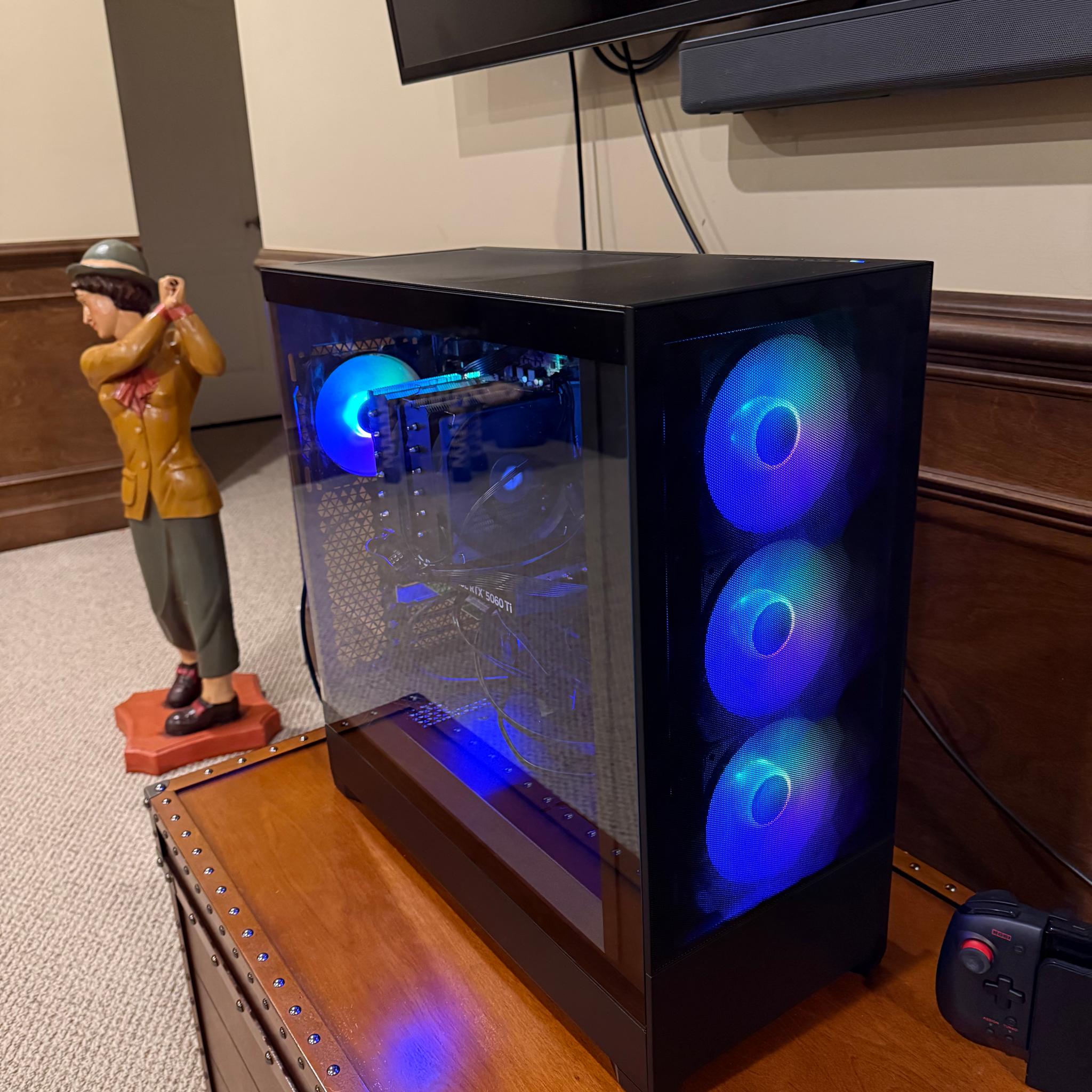 Ryzen 5 5500 + RTX 5060 Ti 16GB Gaming PC