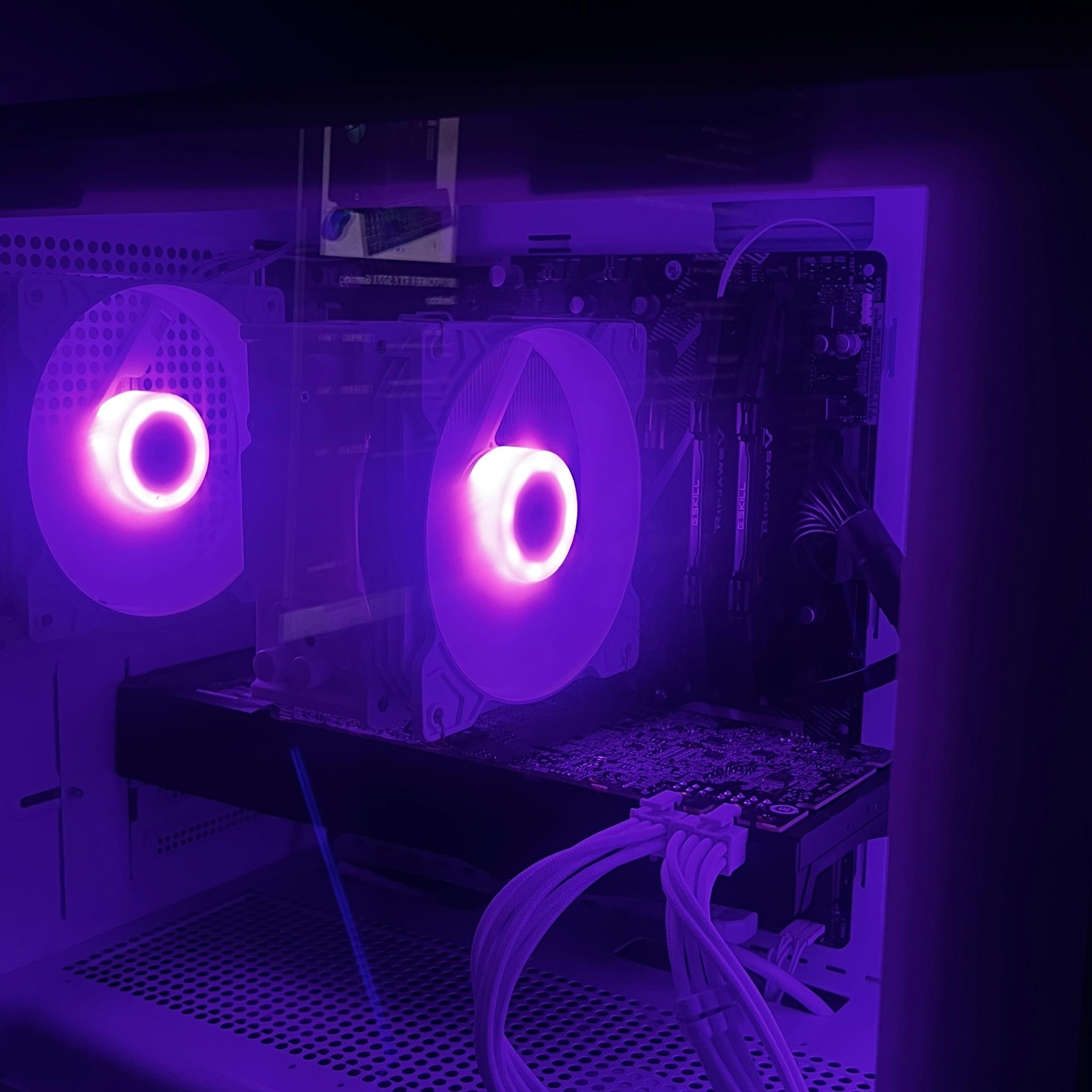 White Gaming PC Ryzen 7 5700X3D RTX 2080 32GB DDR4 1TB SSD RGB