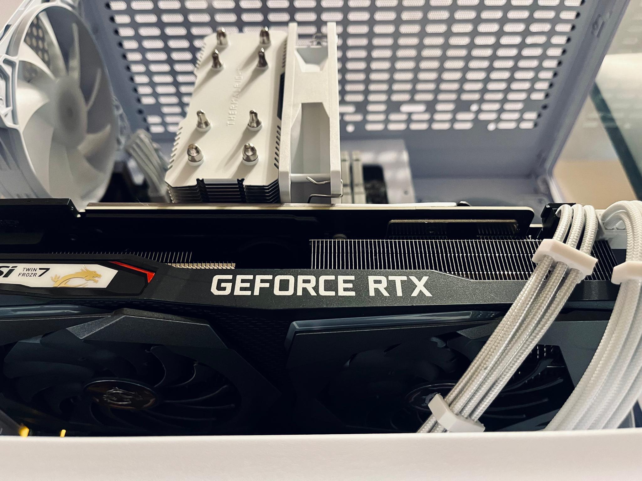 Custom Gaming PC |2070 Super // Ryzen 3600 // 512GB SSD + 1TB|