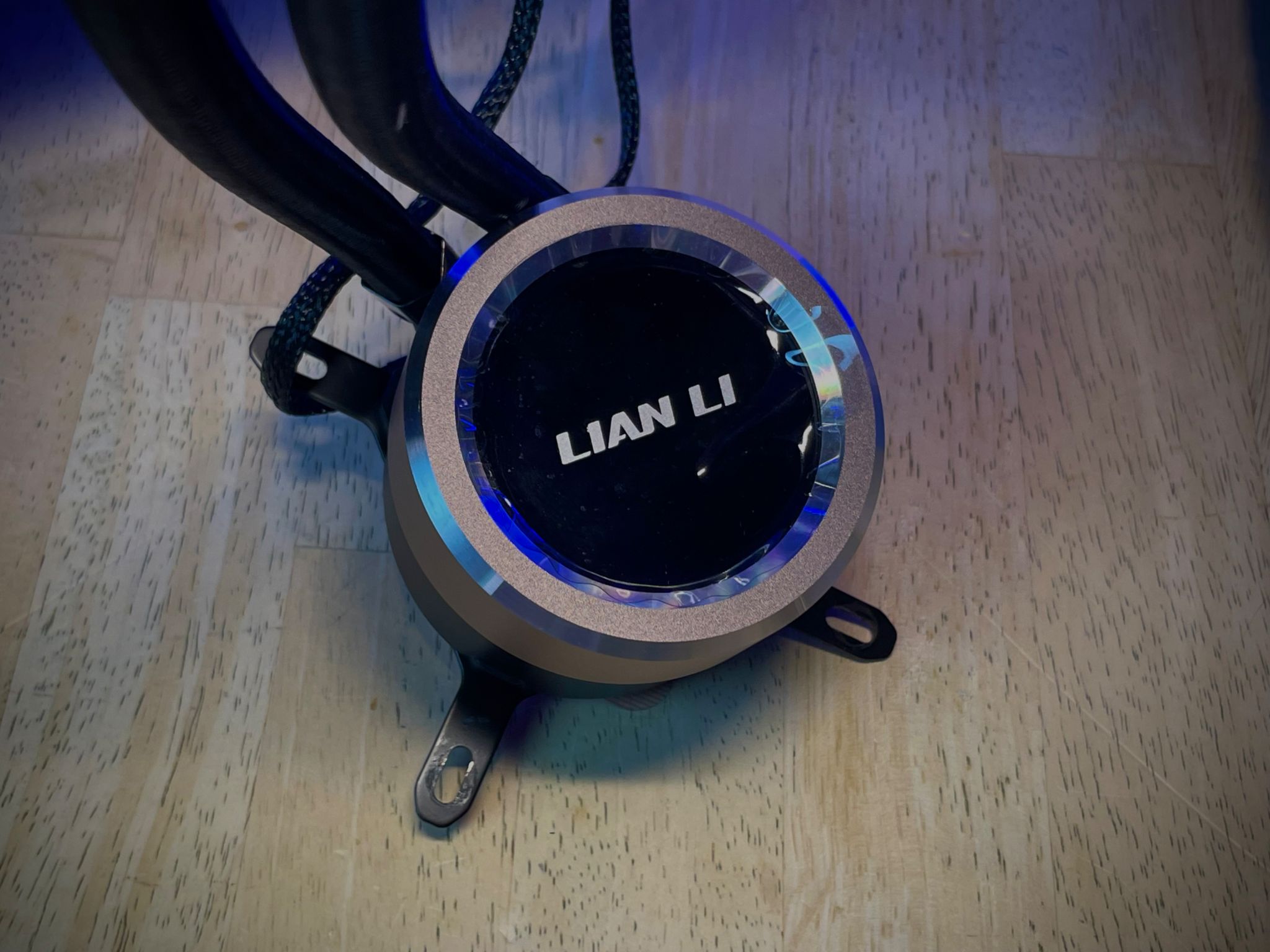 Lian Li Galahad 360 UNI FAN SL Edition AIO (Copy 1)
