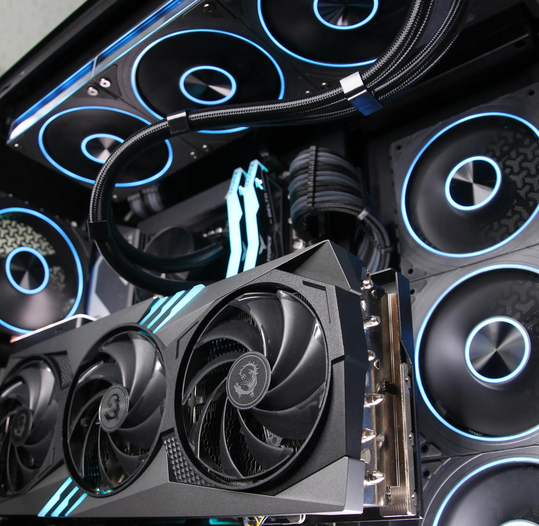 𝘼𝙇𝙋𝙃𝘼 // Core i9-12900K, RTX 4080 // High-End Gaming PC
