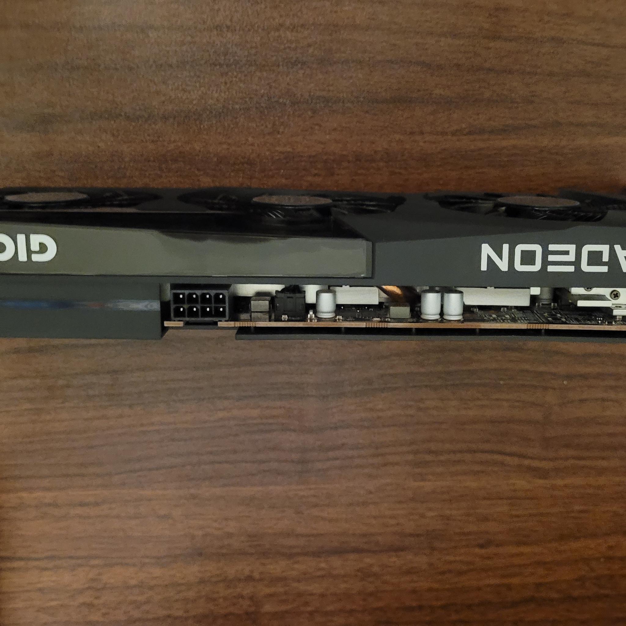RX 6600, Gigabyte Eagle Triple-fan 8GB