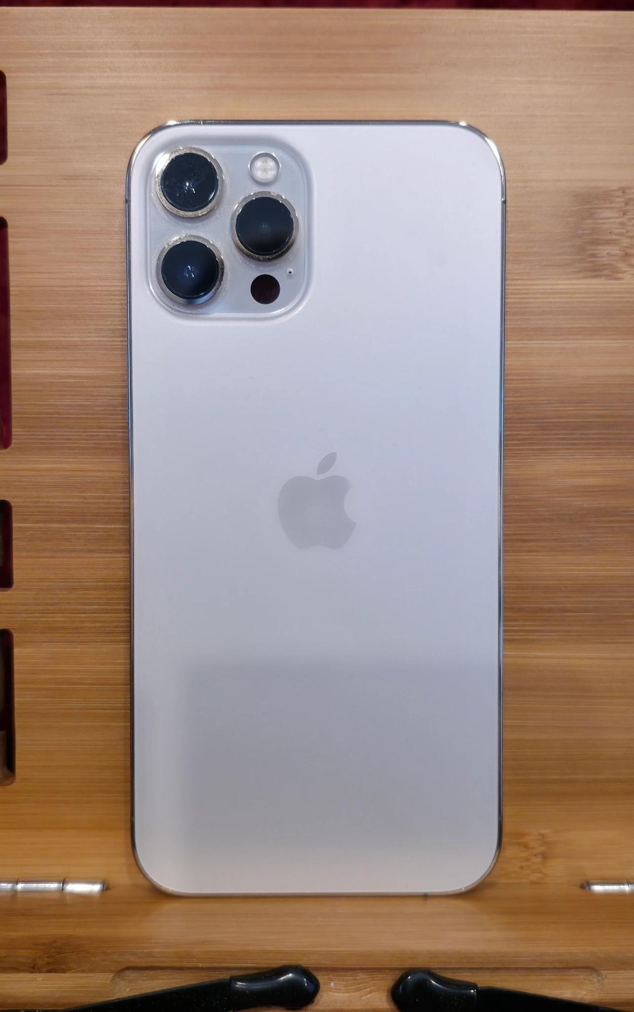 Iphone 12 Pro MAX Gold