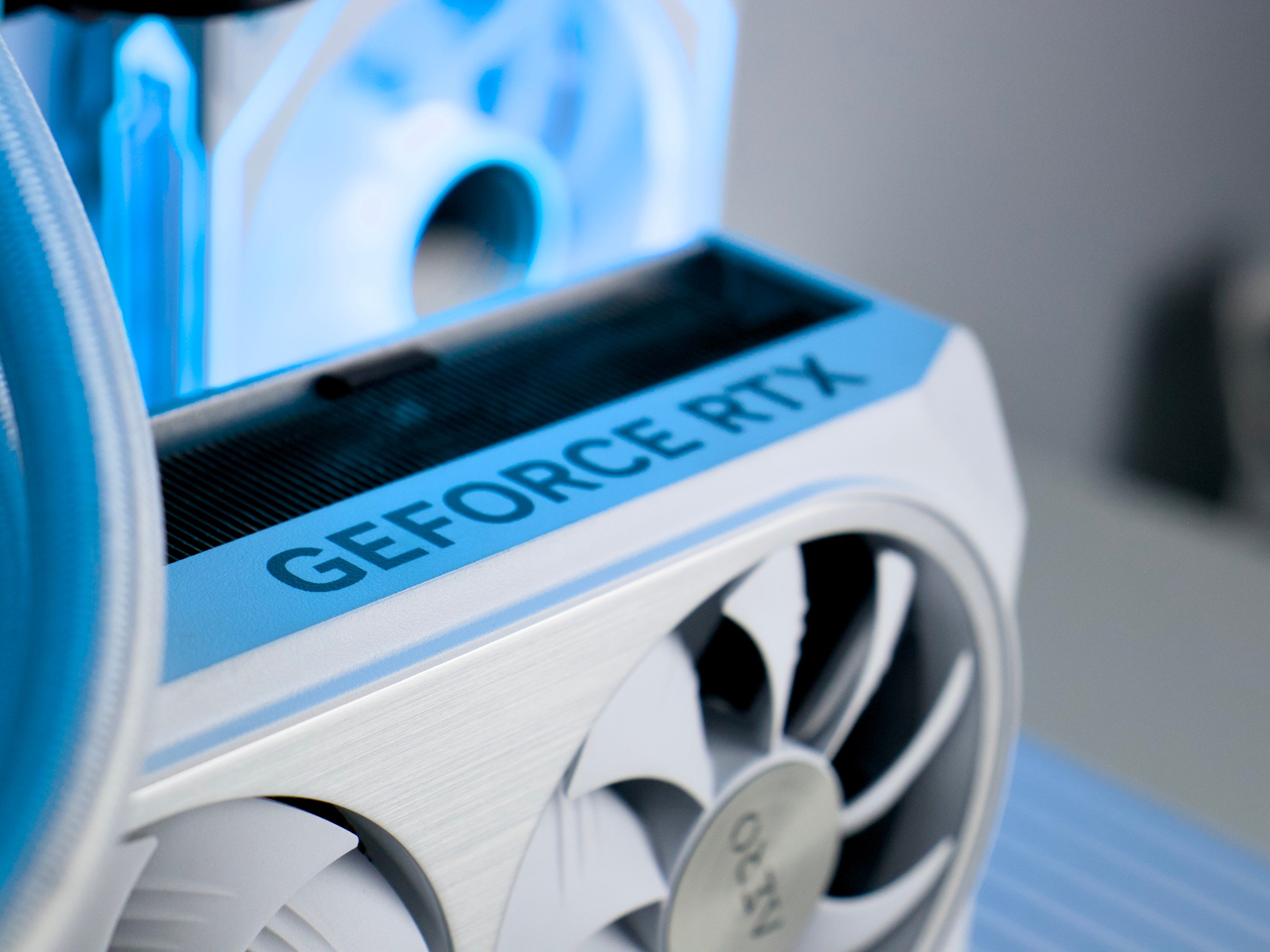 ❄️🧊💎Snowfall - Whiteout 1440P Gaming PC | RTX 4070, Ryzen 7 5800X, 32GB RAM, 1TB NVMe SSD - 💎🧊❄️