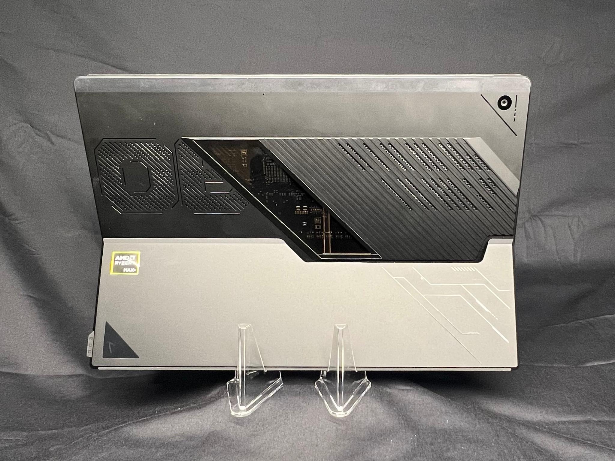 ASUS ROG Flow Z13 (GZ302EA-XS98) 2-in-1 gaming laptop/tablet