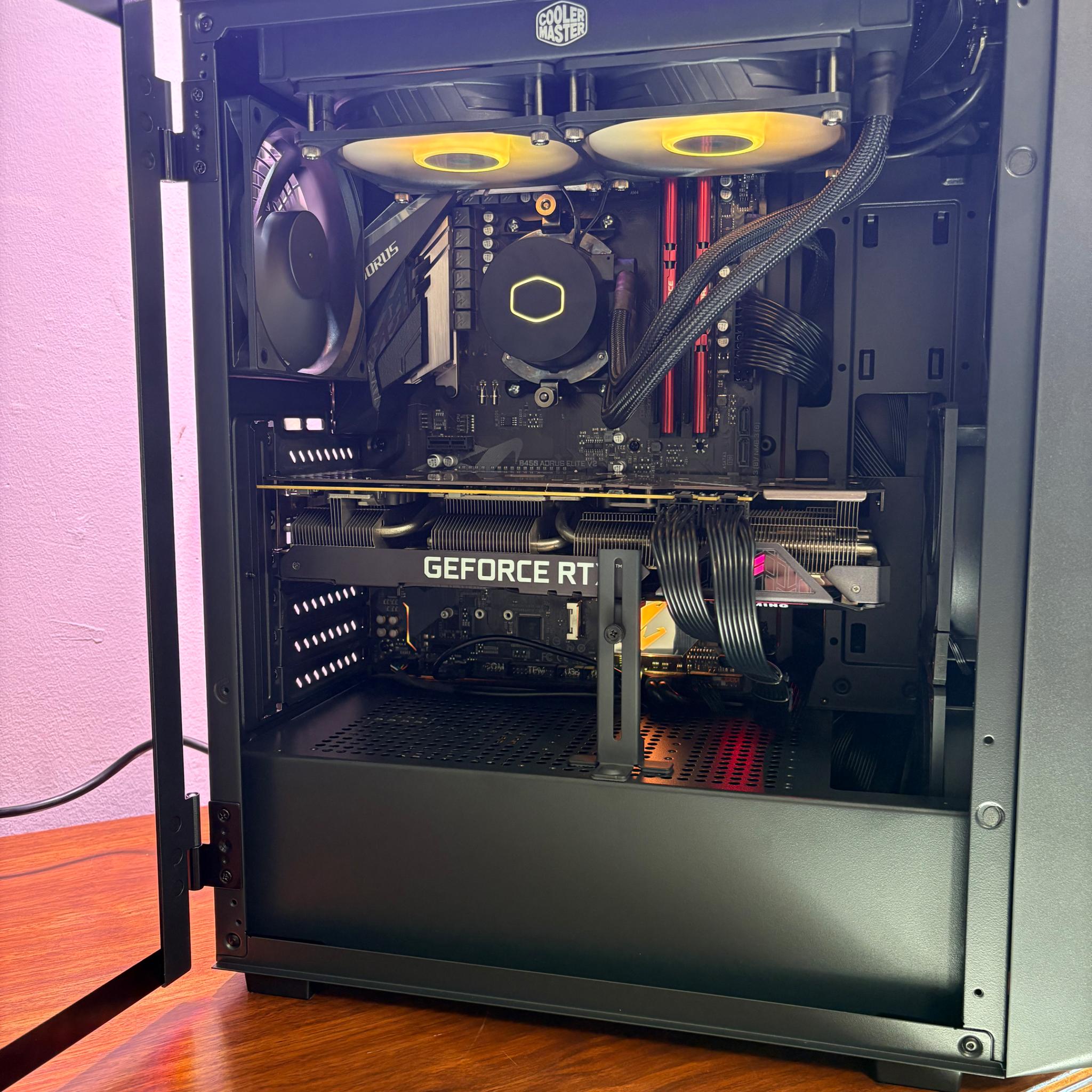 RTX 3070 | Ryzen 5 5600X | 32GB DDR4 | 1TB Total SSD's | 650W PSU | 5 x Fans | AIO