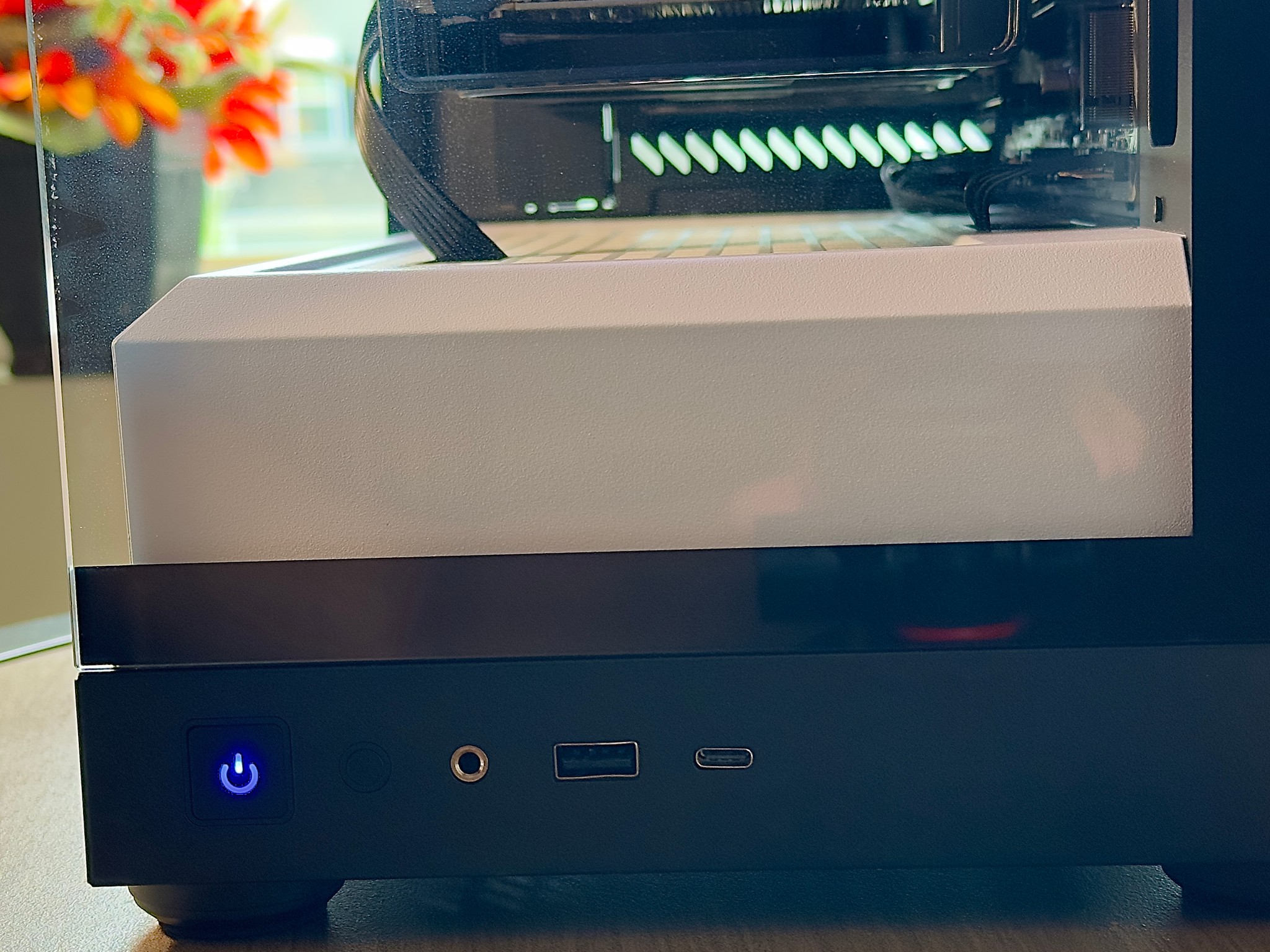 🤍🖤Custom Gaming PC🖤🤍 | RX 6600 | Ryzen 5 5600x | 16GB (3200hz) | WiFi | Windows 11