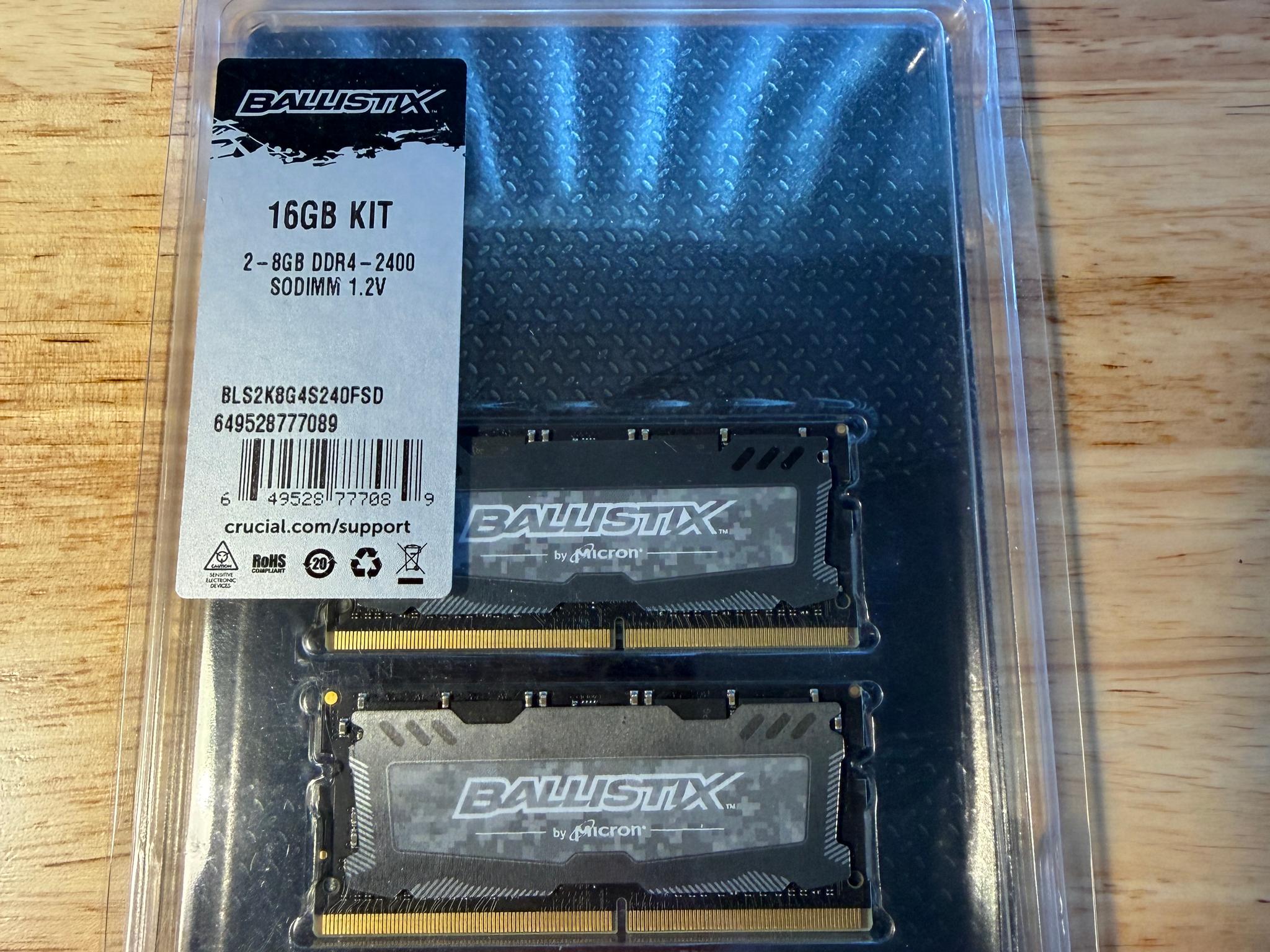 2x 8GB DDR4 2400MHz (16GB Kit)