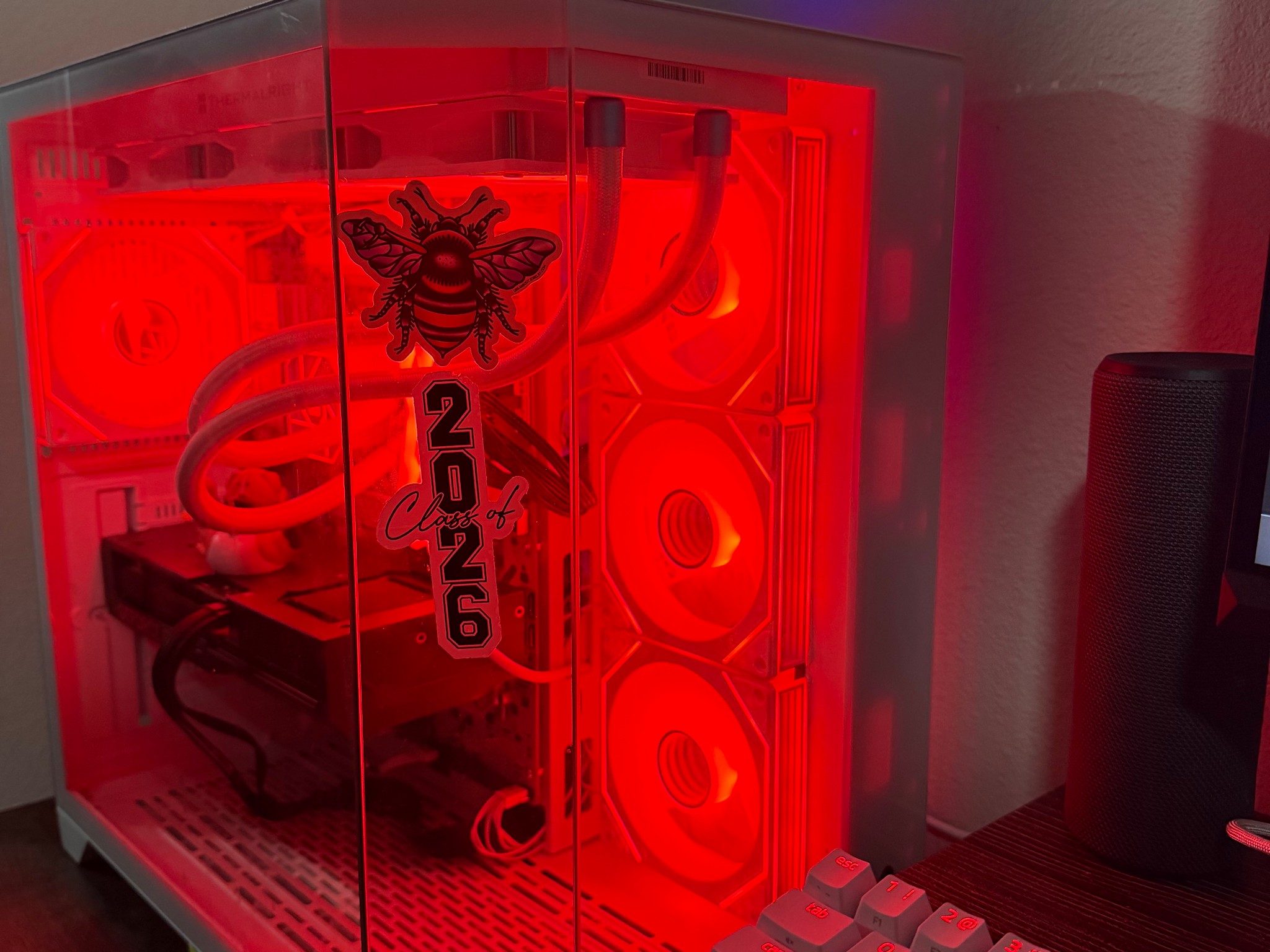 Great Deal! RTX 4070 SUPER, Ryzen 7600x, 16GB DDR5, 1TB SSD, 650w PSU, RGB!