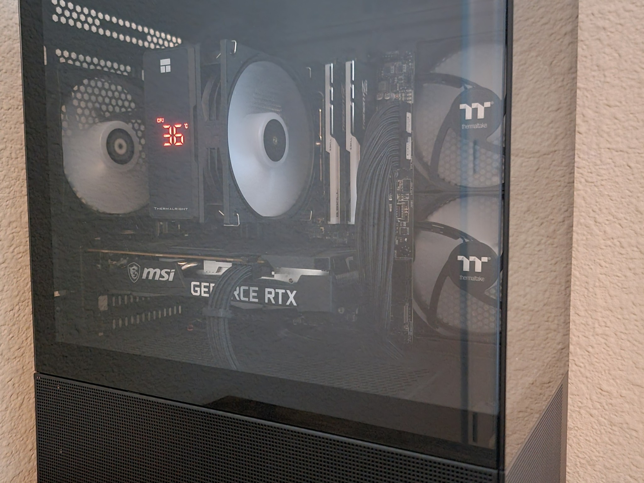RTX 3060ti | Ryzen 5 5500 | 32Gb DDR4 3200mz | 1Tb m.2 Nvme SSD | Windows 11 Home