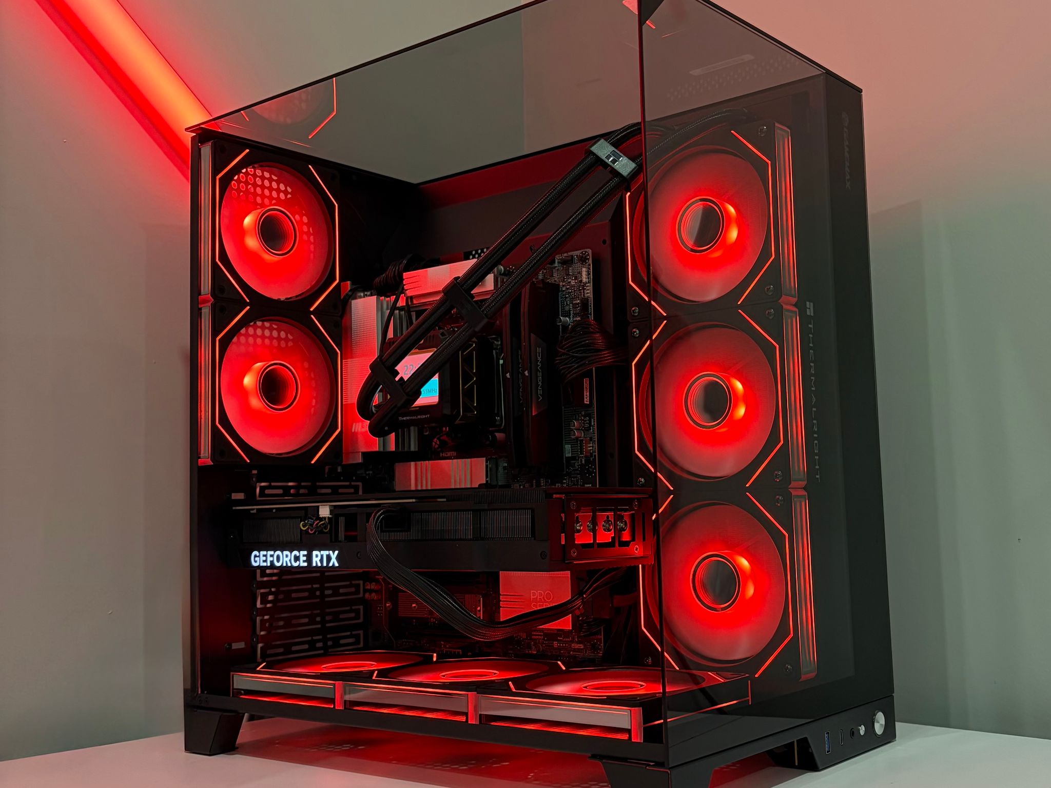 RTX 5080 | Ryzen 7 9850X3D | 32GB DDR5 RAM | 2TB SSD | Gaming PC