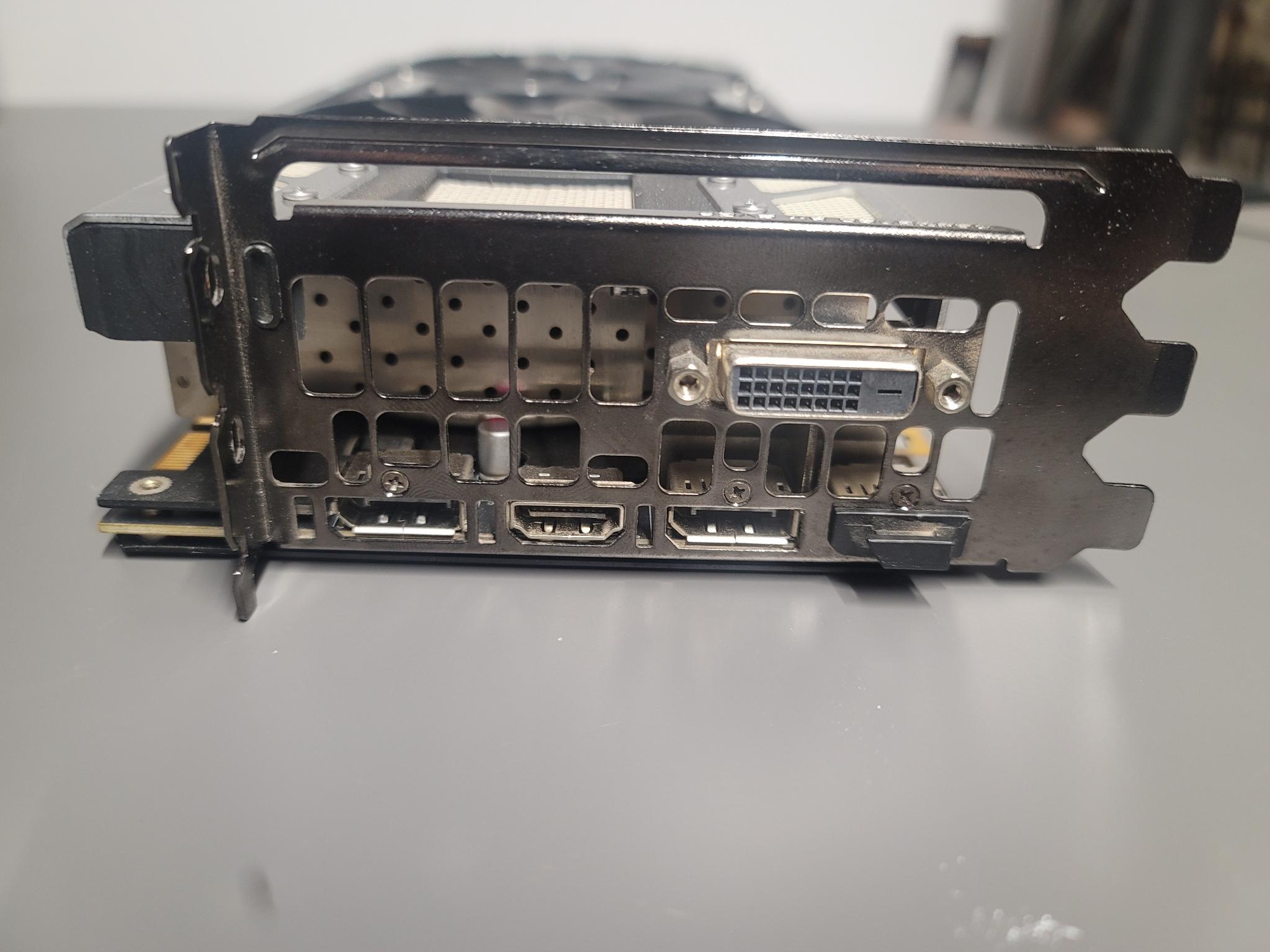 EVGA Geforce GTX 1070 ti FTW Ultra Silent
