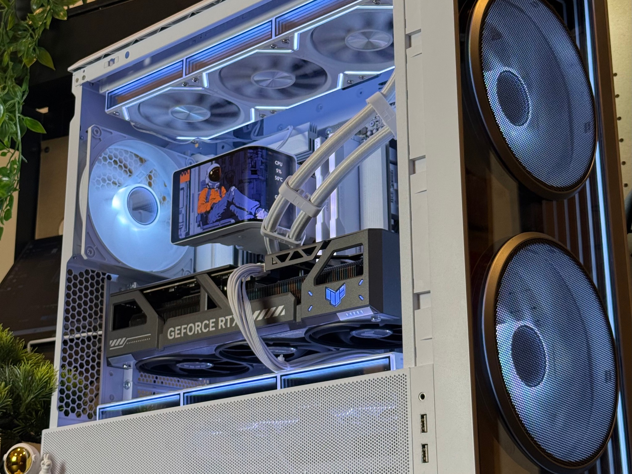 Way of Kings | Ultra High End Gaming PC | RTX 5080 | Ryzen 9 9950x3D | 4TB NVME | 32GB RAM | 1000w |