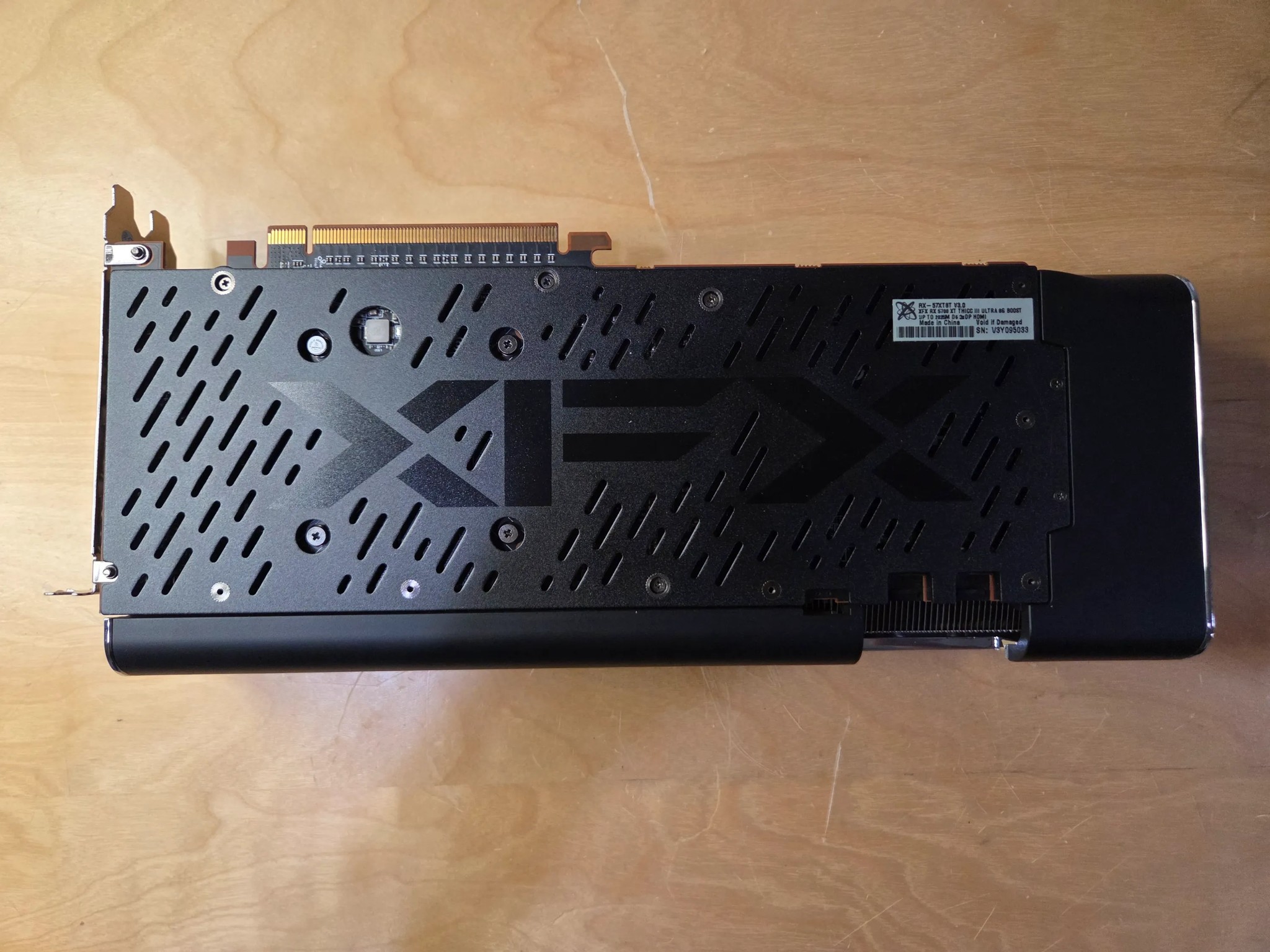 XFX Radeon RX 5700 XT 8GB GDDR6 THICC III Ultra