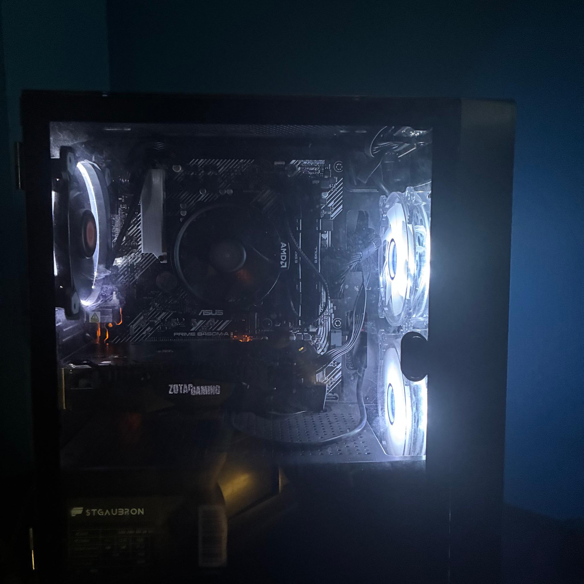 Ryzen 5 5500 Zotac RTX 2060 6GB G.Skill Ripjaws V 16GB DDR4-3200 Gaming PC