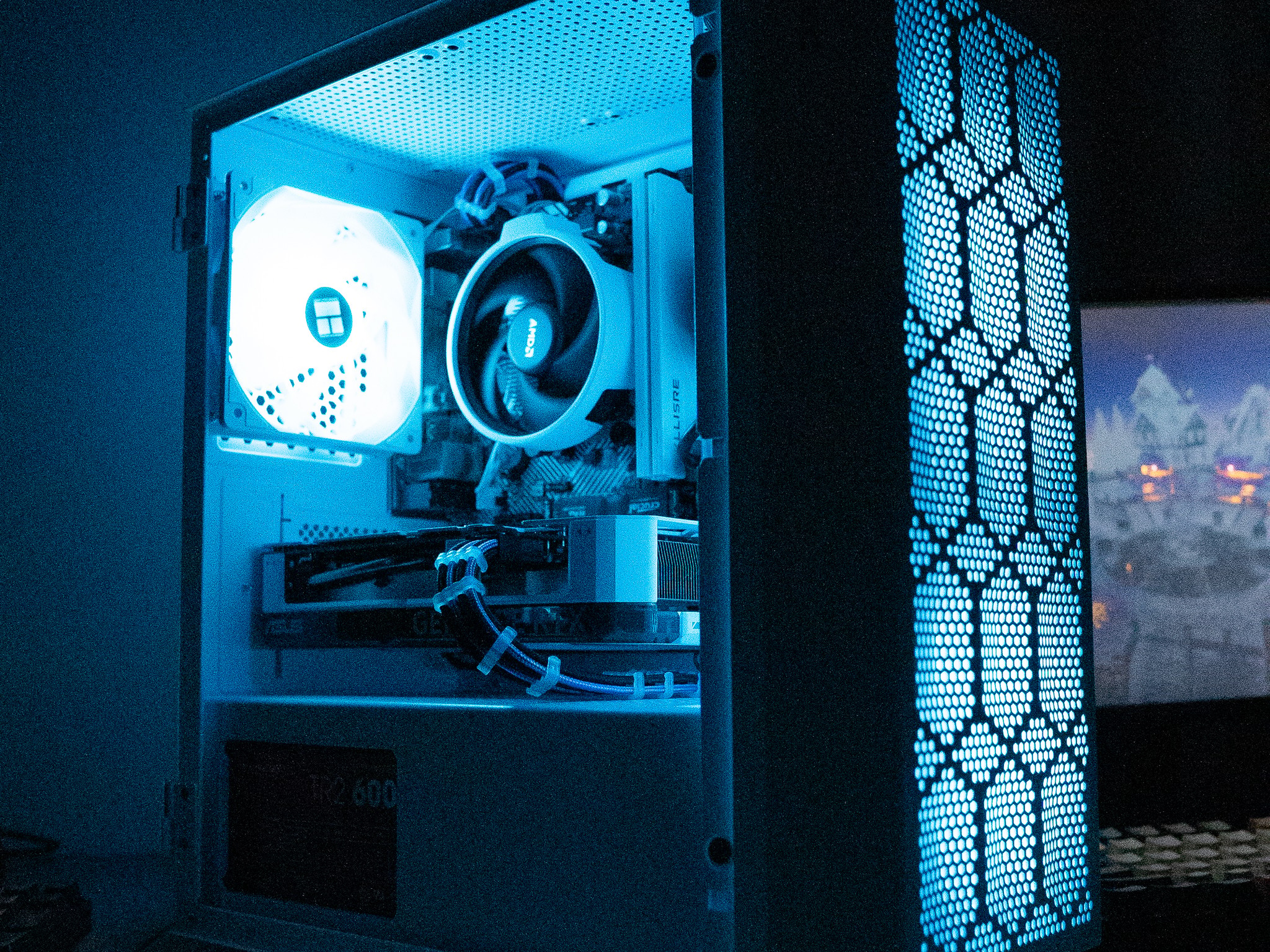 ❄️🌨 | ASUS RTX 4060 | RYZEN 5 5500 | 16GB DDR4 RAM | 1TB | Arctic Freeze 4.0