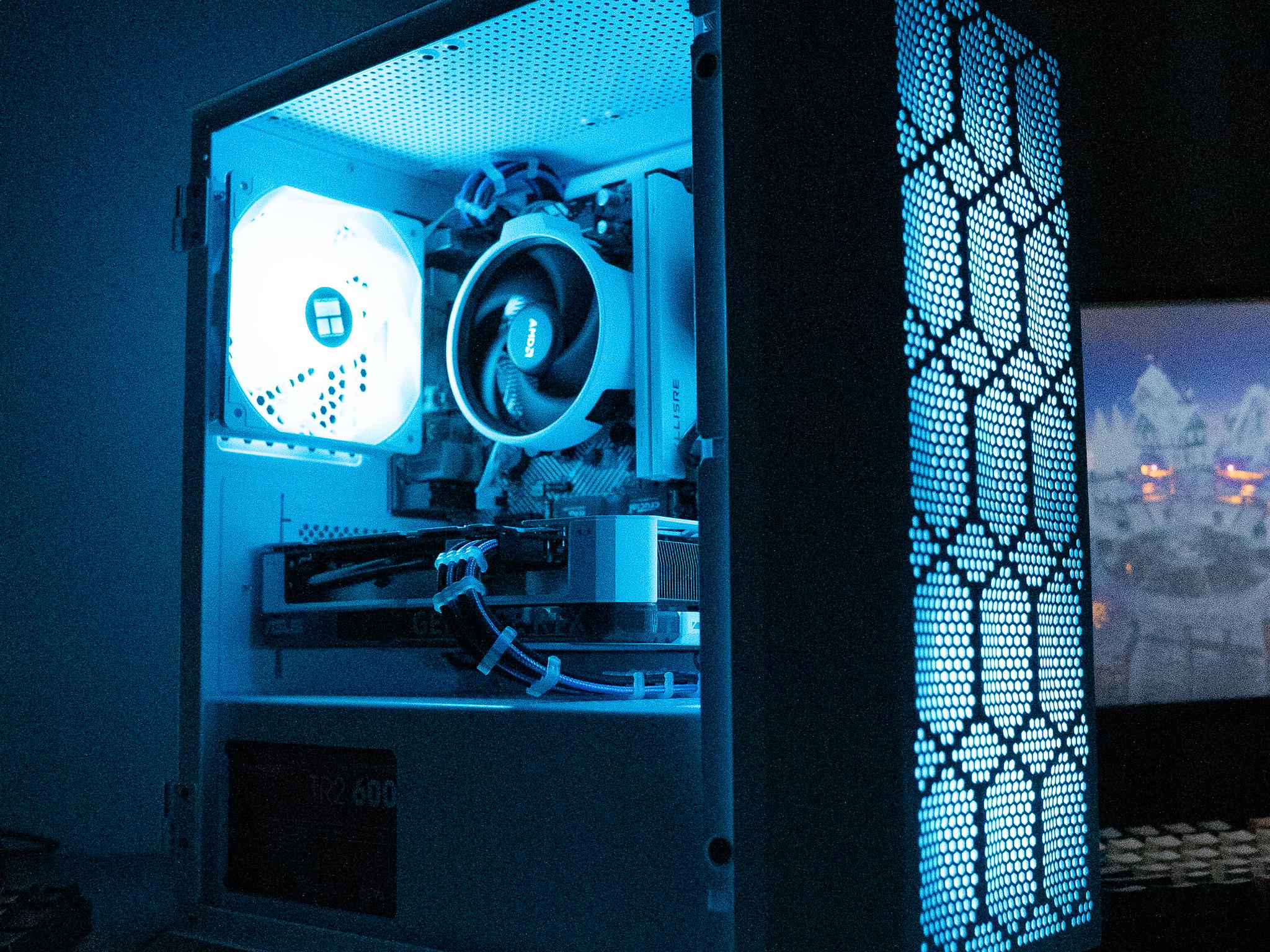 ❄️🌨 | ASUS RTX 4060 | RYZEN 5 5500 | 16GB DDR4 RAM | 1TB | Arctic Freeze 4.0
