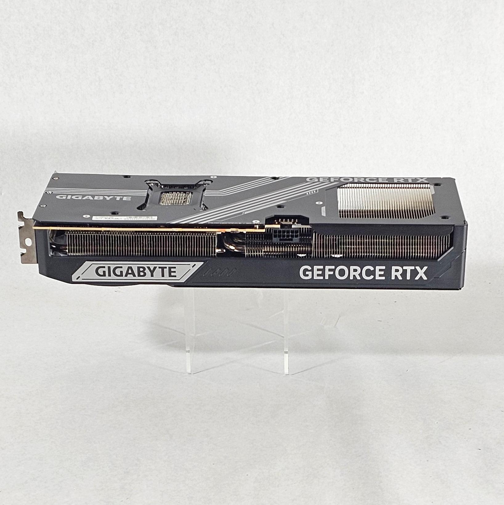 RTX 5080 Gigabyte 16GB