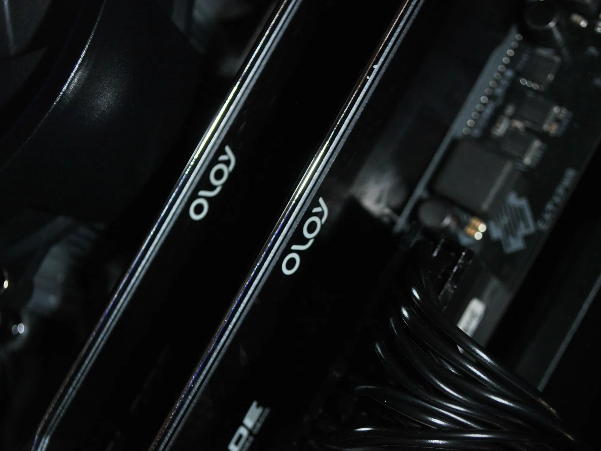 🧊🌑Midnight Ice | Ryzen 5 2600 | GTX 1070 | 16GB DDR4 RAM | 512GB SSD |