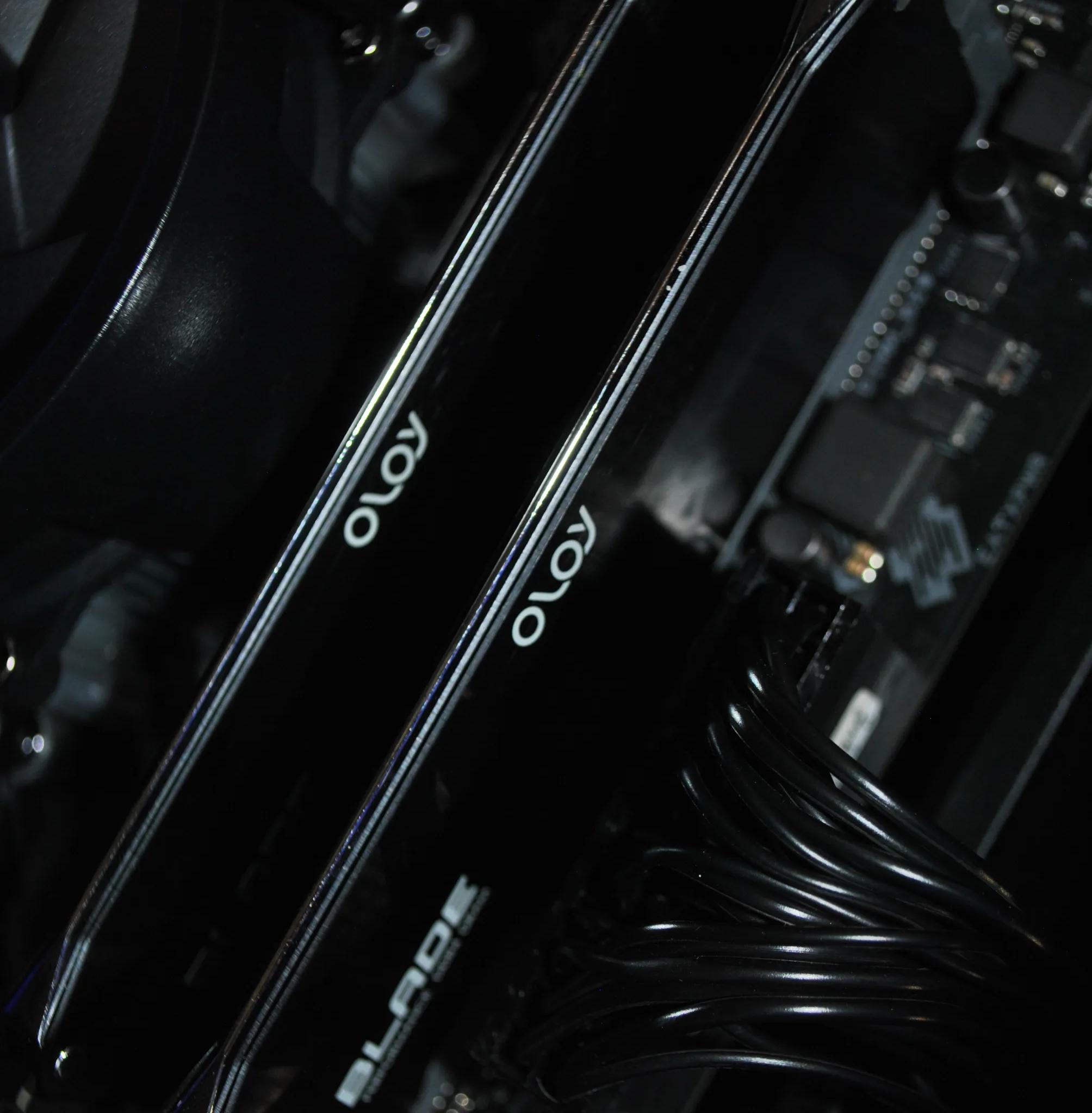 🧊🌑Midnight Ice | Ryzen 5 2600 | GTX 1070 | 16GB DDR4 RAM | 512GB SSD |
