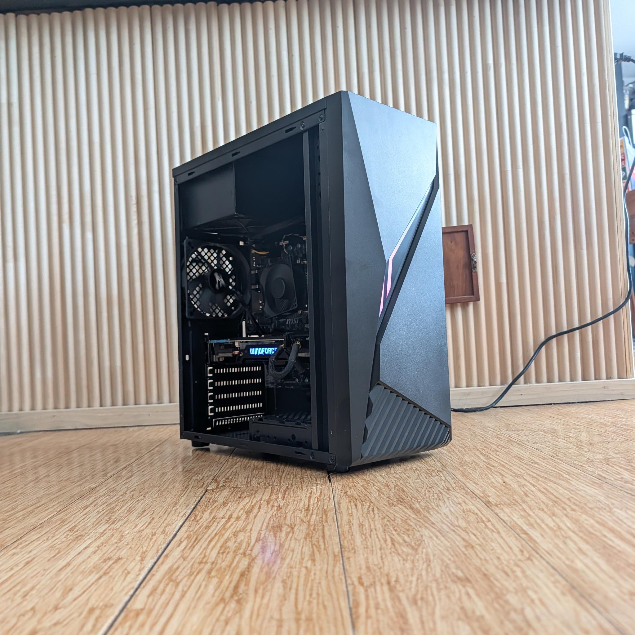 Custom Budget Gaming PC | GTX 970 | I5 7400 | 16GB | 256GB |