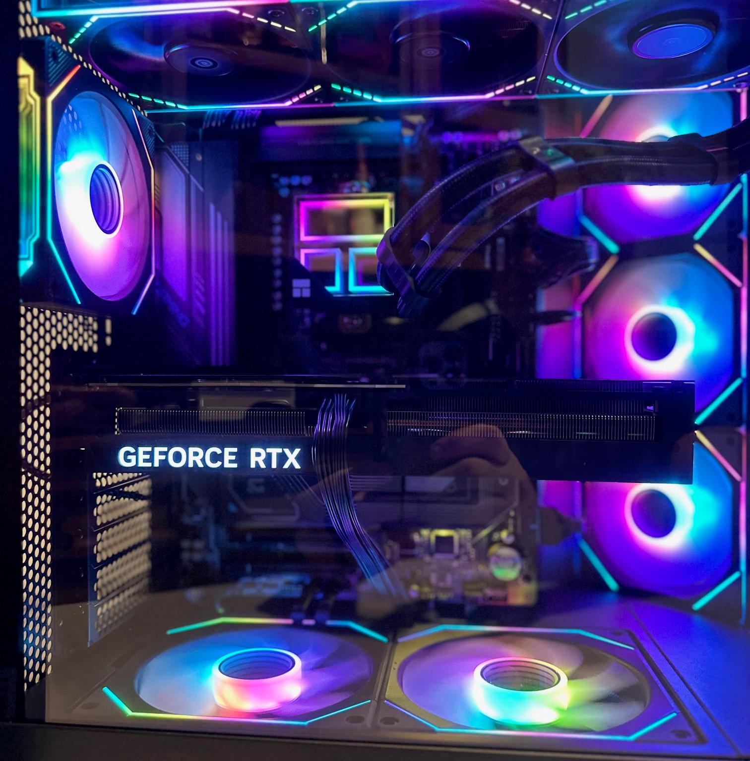 Ryzen 9 7950X3D & RTX 4070 Ti Super - Mid Tower Gaming PC "Black"