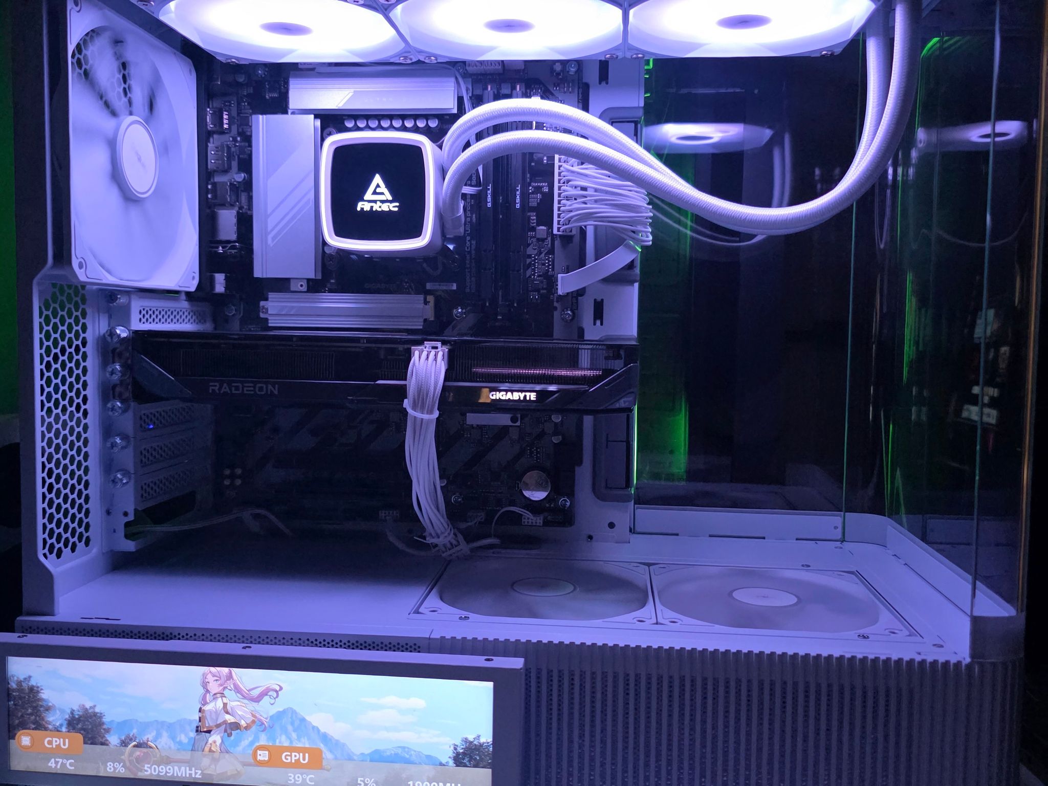 Radeon RX 9060 XT 16GB Custom Gaming PC - Core Ultra 5 250K Plus, 32GB RAM, 1TB NVMe SSD