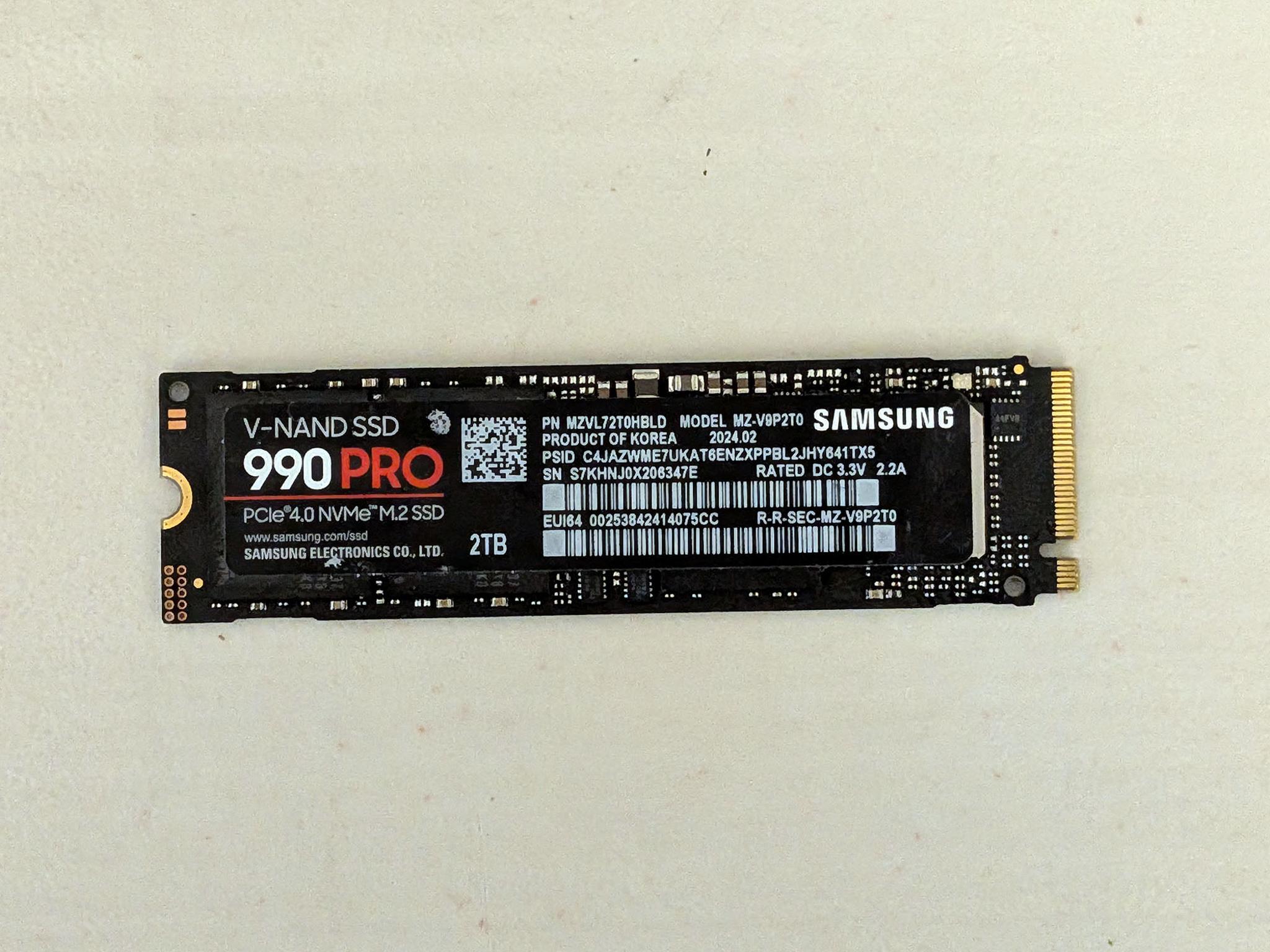 Samsung 990 PRO 2TB NVMe SSD – PCIe 4.0 M.2 2280 – Up to 7,450 MB/s