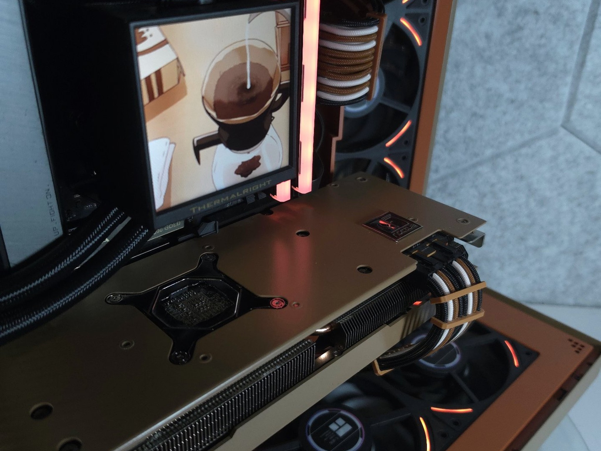 Radeon RX 7900XTX 🤎 Ryzen 7 9800X3D