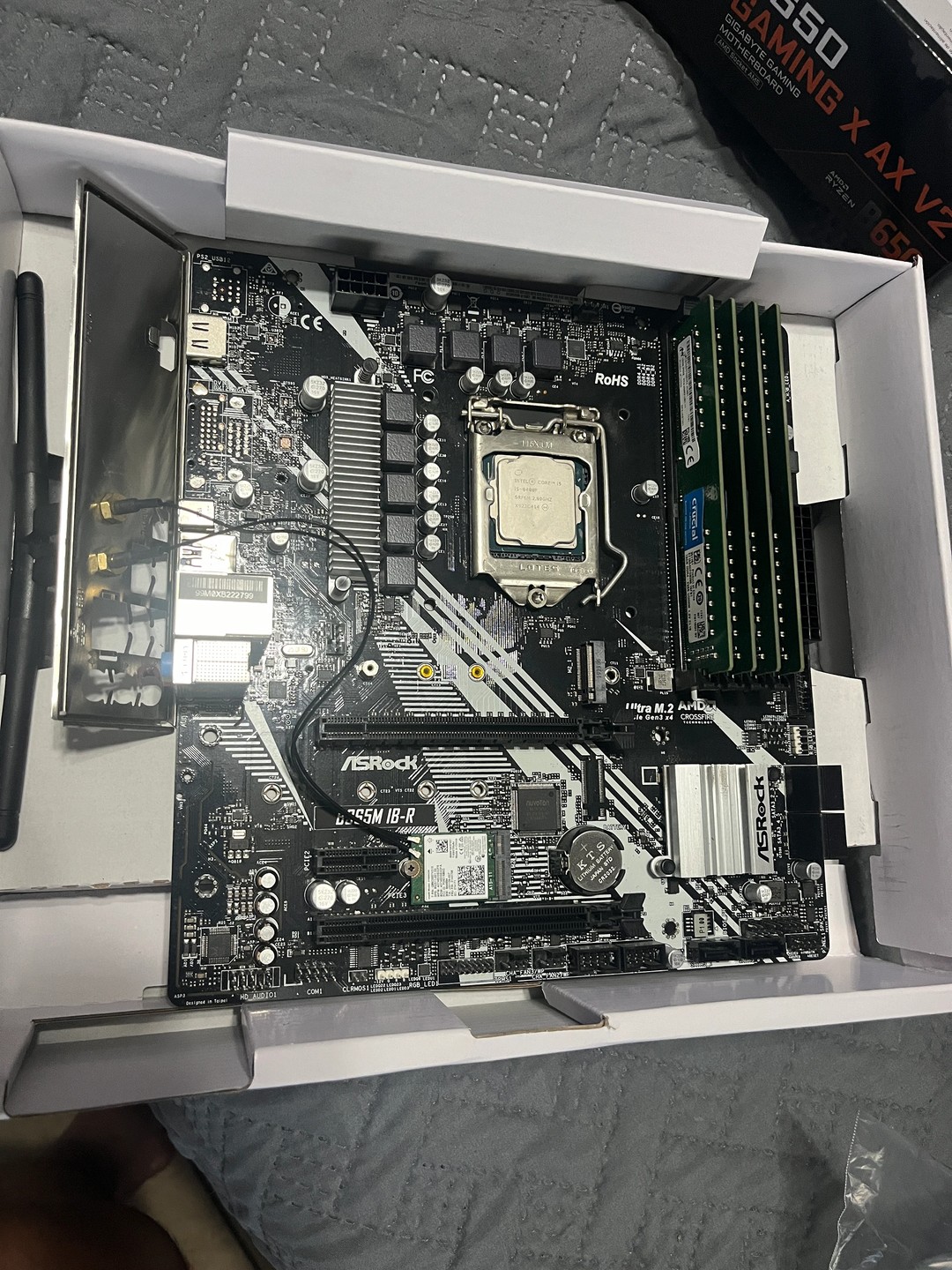 ASRock B365M IB-R Motherboard with Intel i5 9400F 2.9 Ghz CPU and