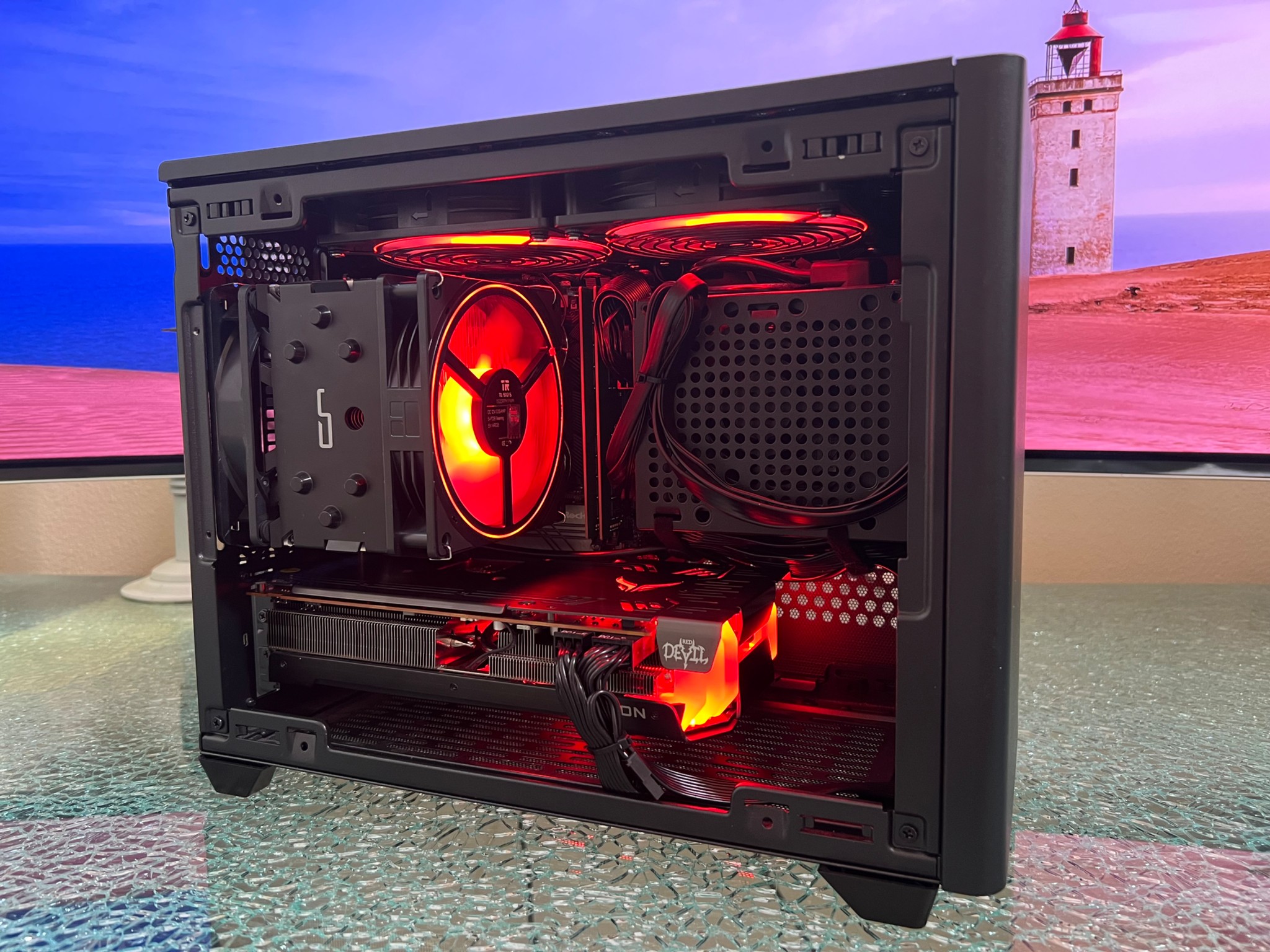 Solid Mini-ITX Gaming PC | Ryzen 7 3800x | RX 6600XT | 32 GB RAM | 1 TB NVME M.2 SSD