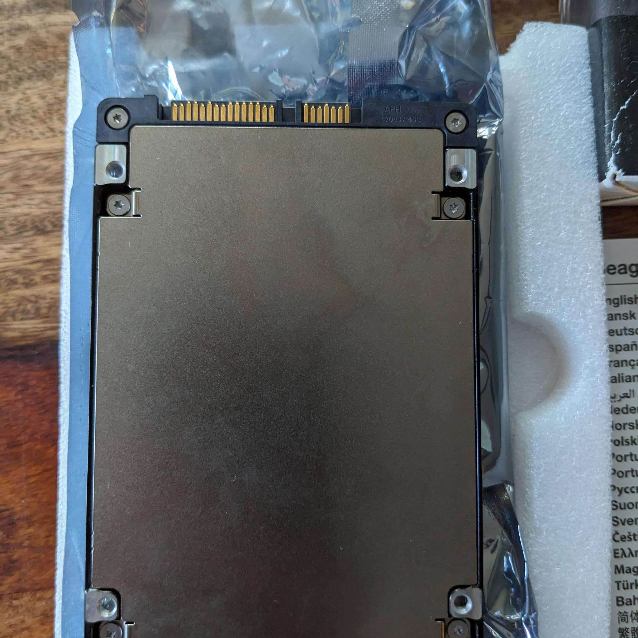 240GB IronWolf 110 SSD 2.5" Internal SATA 560MB/s w/ ONLY 6 HOURS of USE! IOB