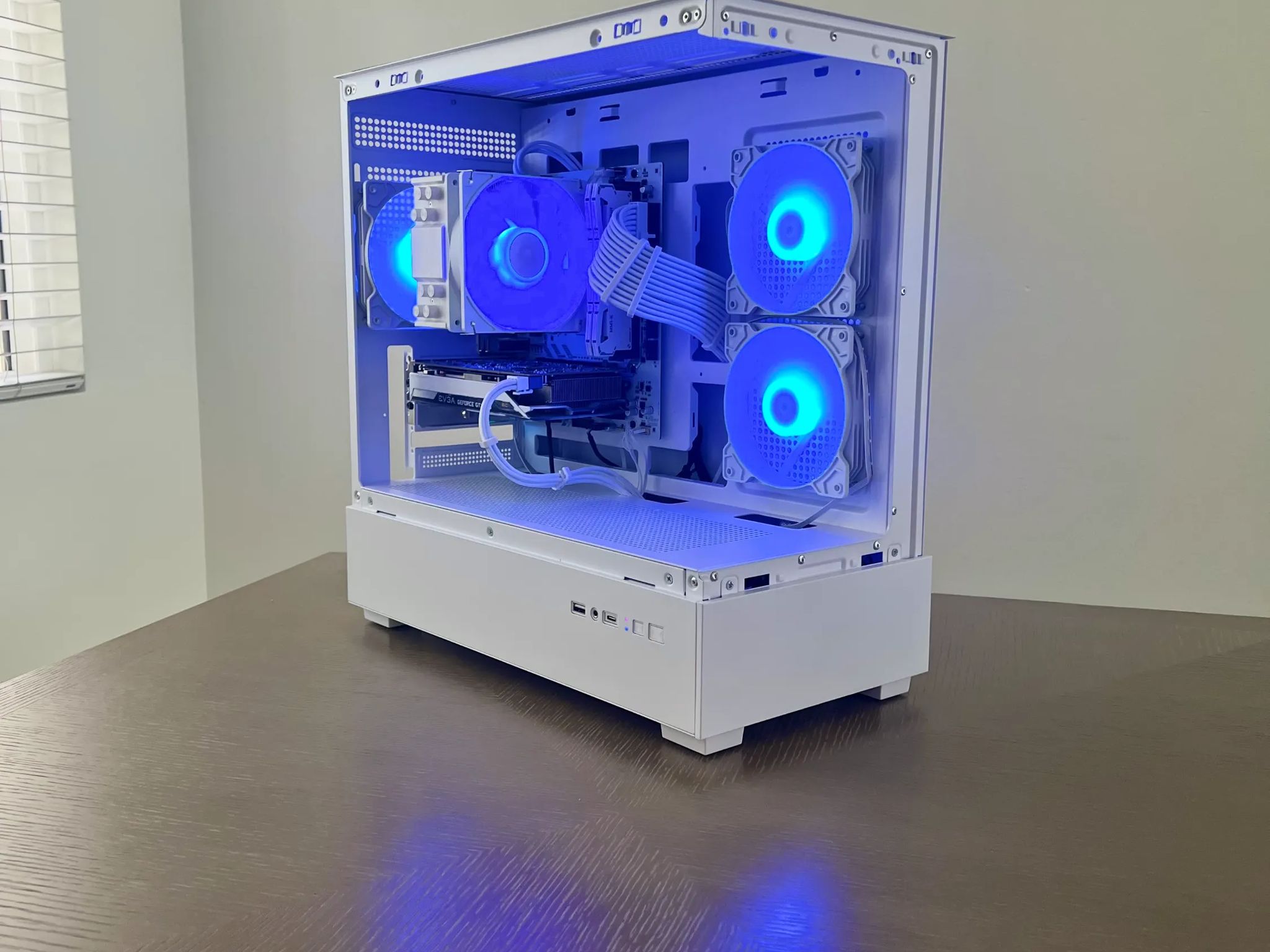 Entry Level Beast |GTX 1060 | RYZEN 7 2700x | 16GB RAM | WIFI & BT| Windows 10 - 1080p Gaming PC