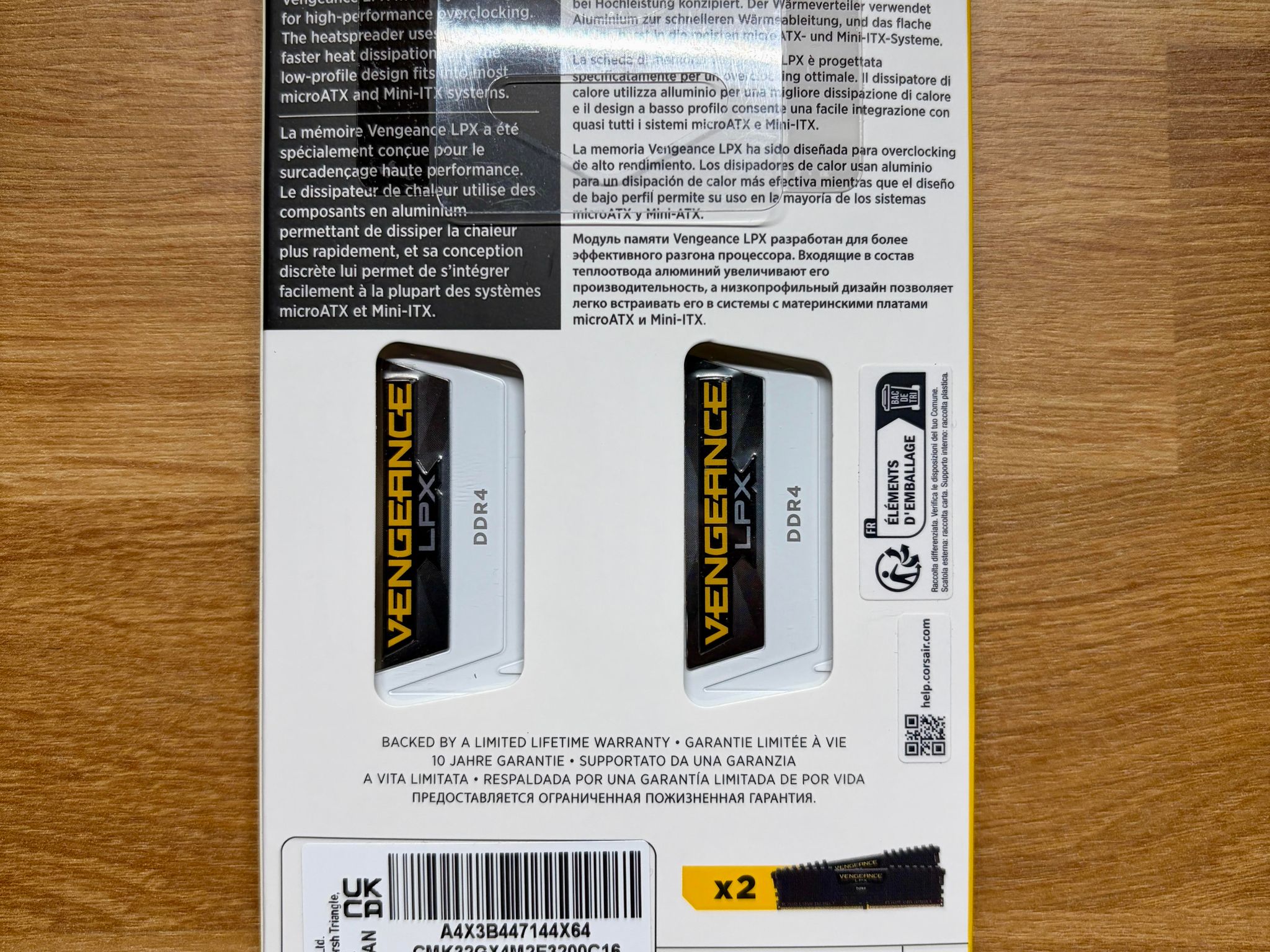 CORSAIR Vengeance LPX DDR4 RAM 32GB (2x16GB) 3200MHz in WHITE