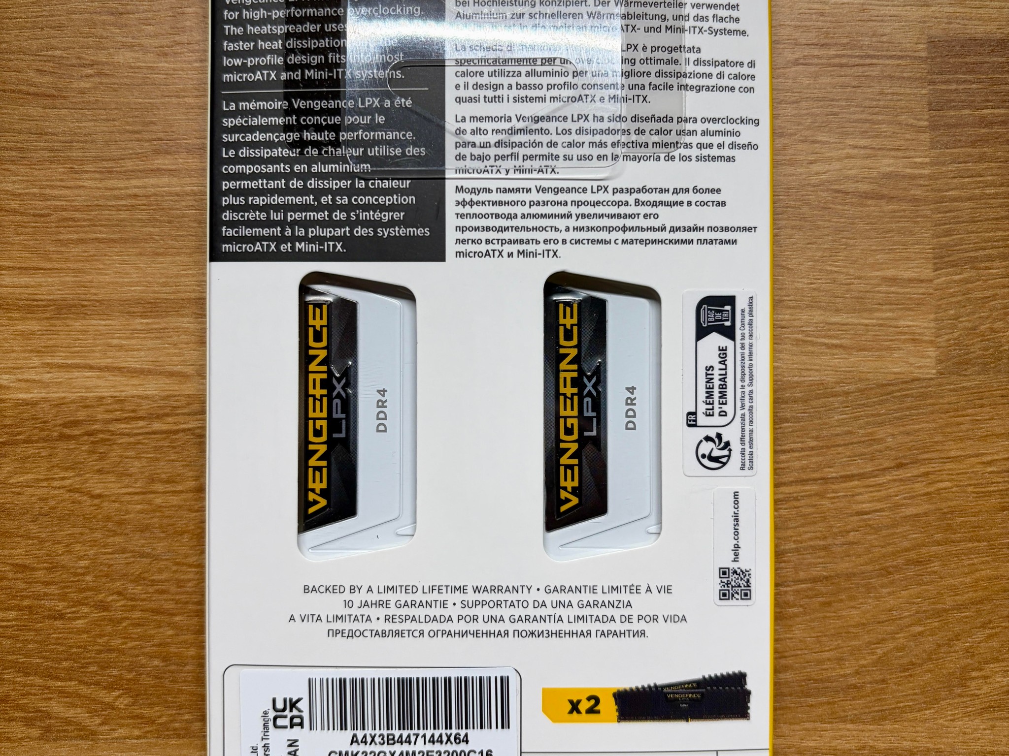 CORSAIR Vengeance LPX DDR4 RAM 32GB (2x16GB) 3200MHz in WHITE