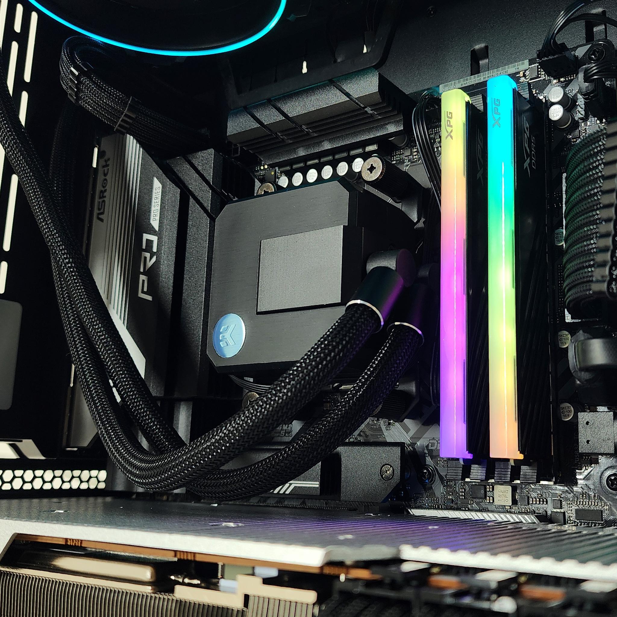 Gaming PC Ryzen 9 7900X3D 32GB RAM 2TB SSD RX 7900 XTX 24GB Windows 11 Computer