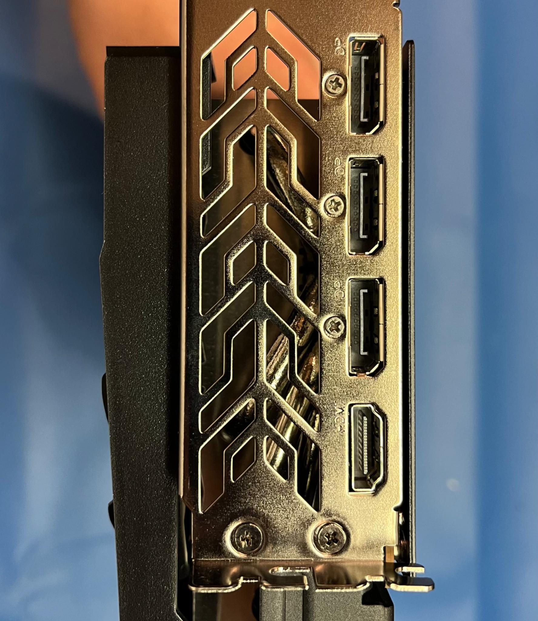 ASrock Radeon RX 7900XT Phantom Gaming