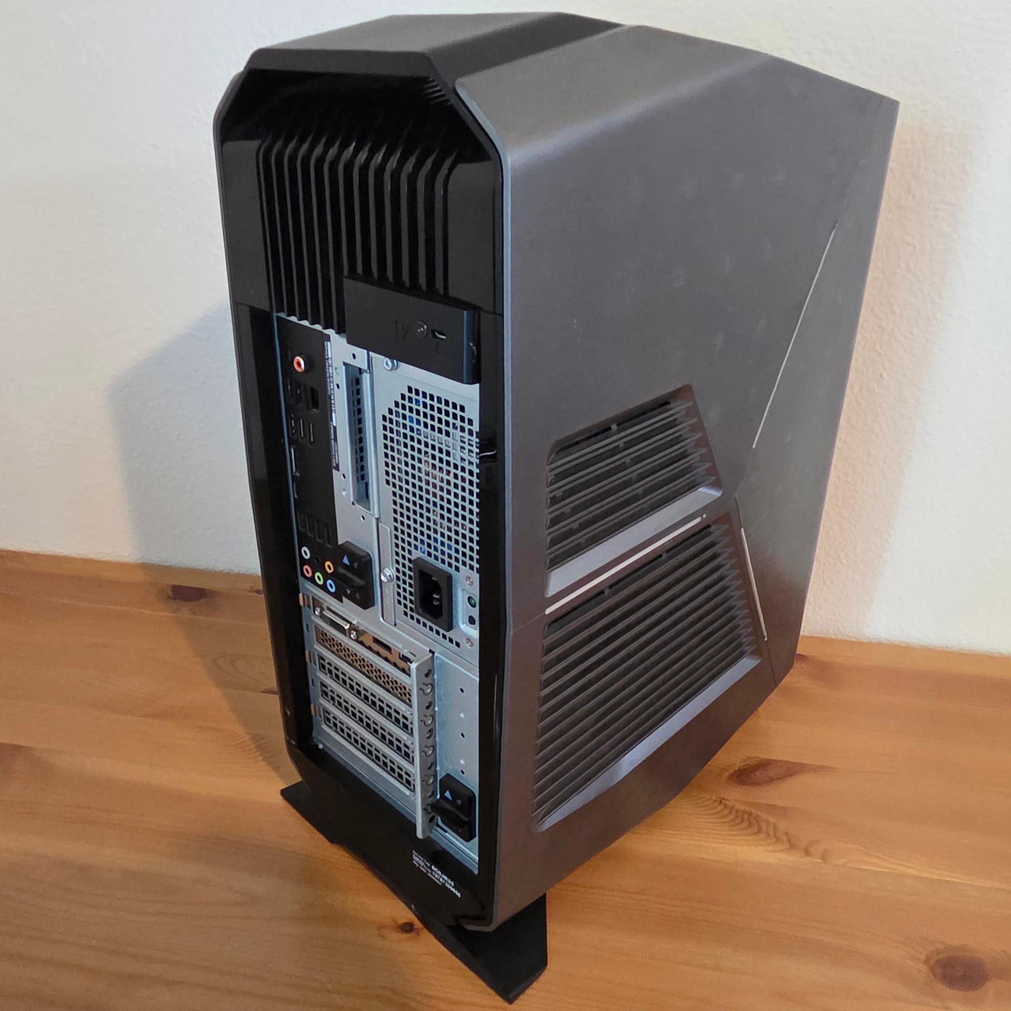 Budget Gaming Done Right! #12 | i5 9400, GTX 1660 Super, 16GB Ram, Windows 11
