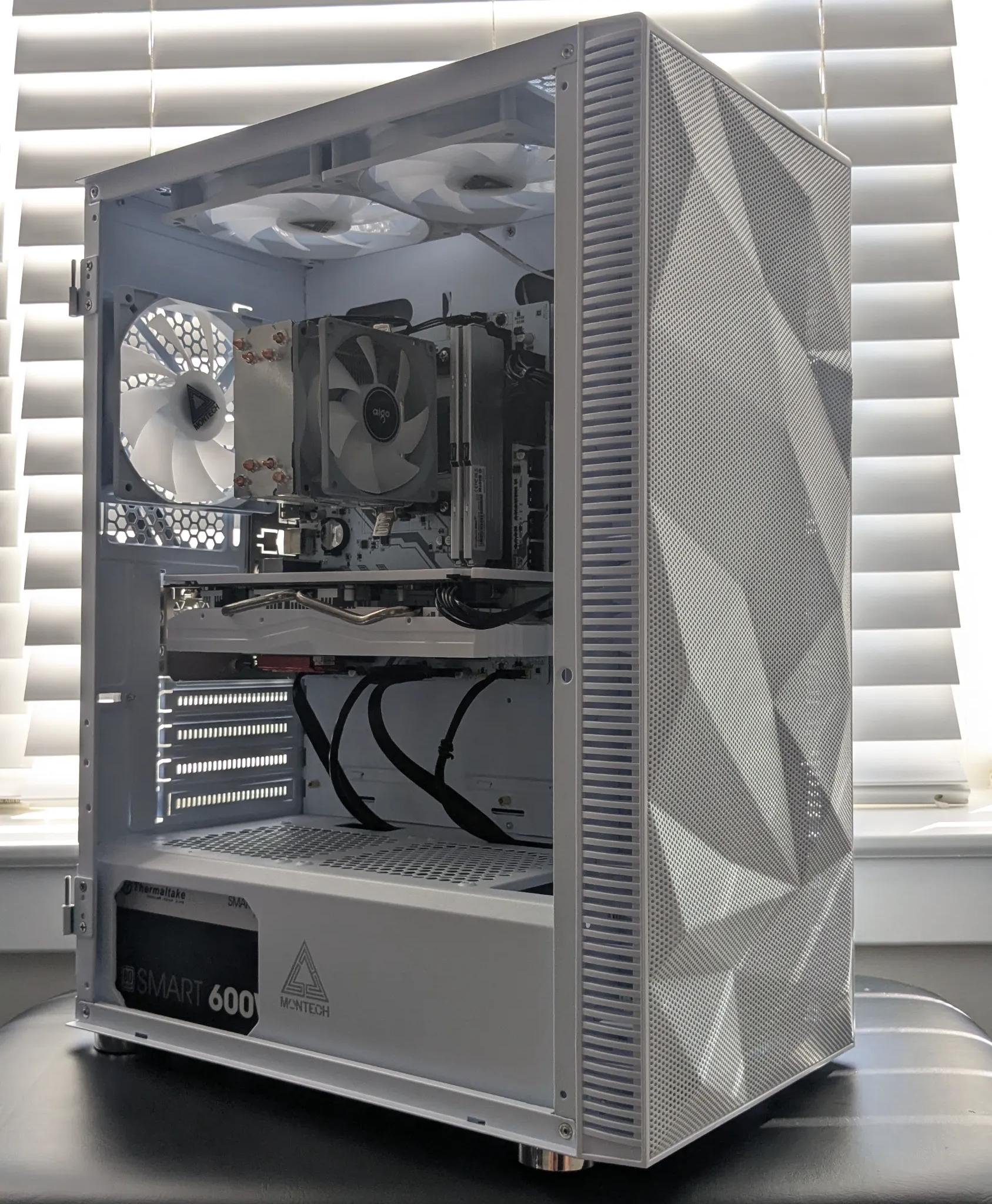 ❄️ Frost | AMD Ryzen 5 3500x - AMD Radeon RX 580 Gaming PC