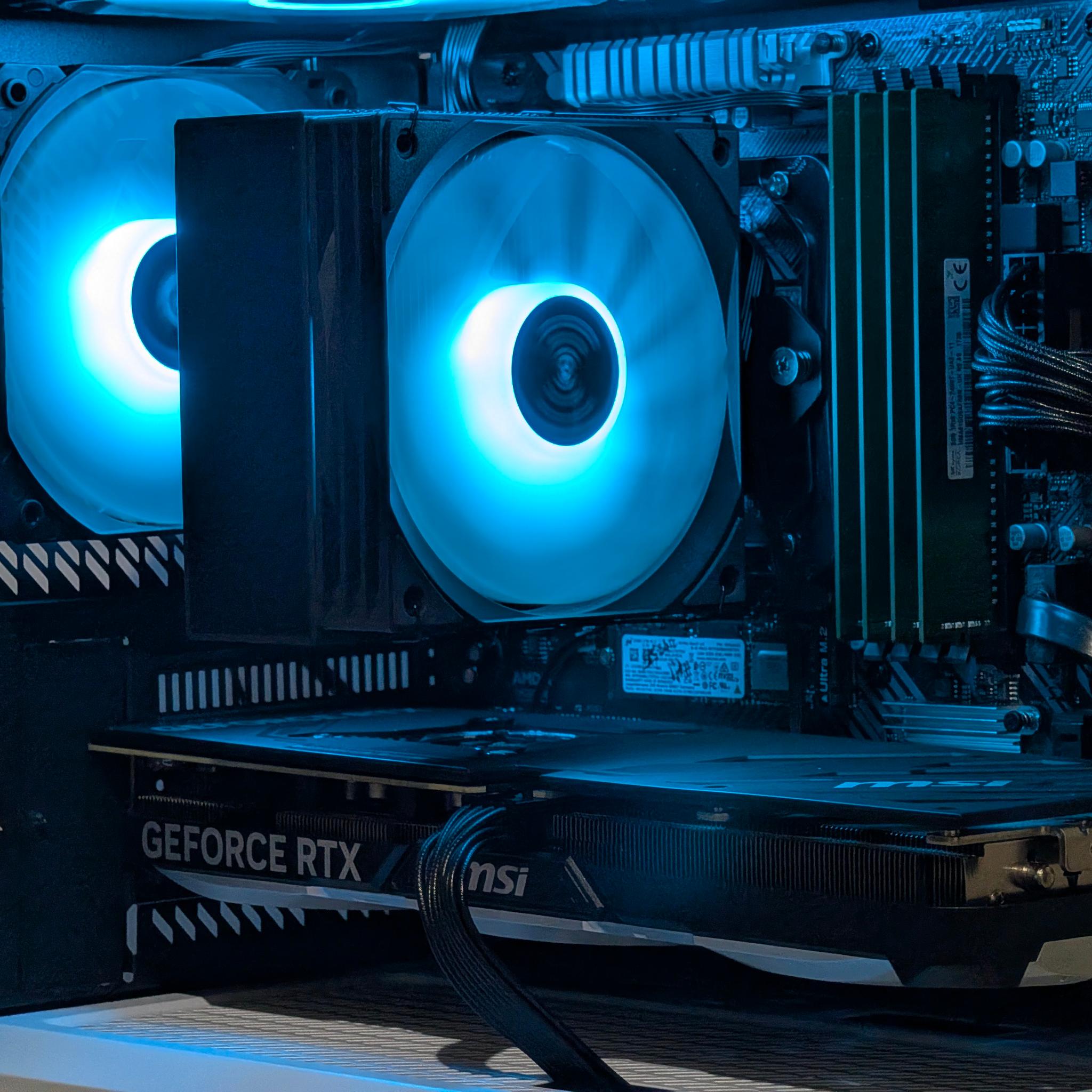💙🖤Ryzen 7 3800x | RTX 4070 | 32GB DDR4 | 1TB SSD | Gaming PC🖤💙