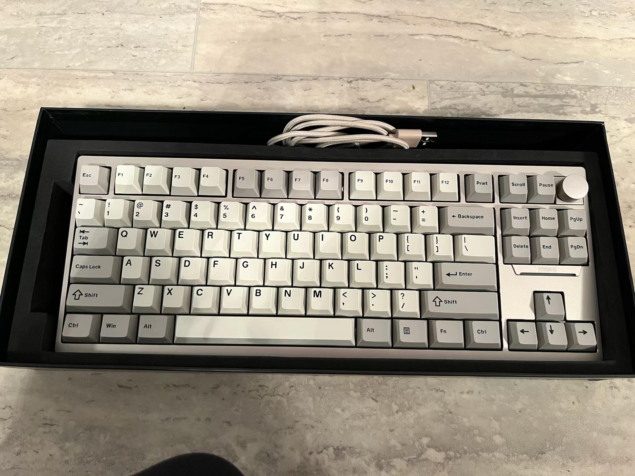 Epomaker P87 (Full Aluminum Keyboard)