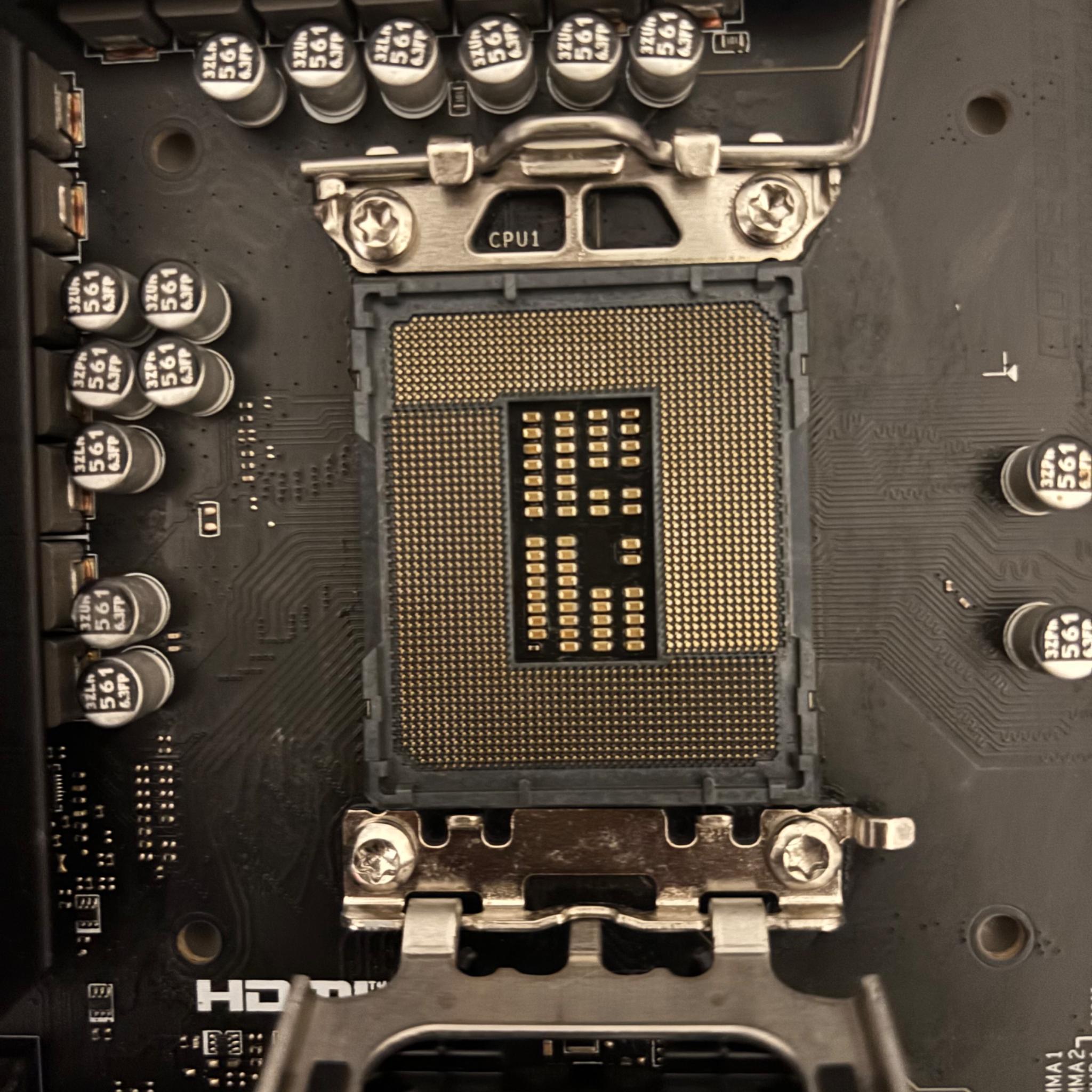 MSI MAG B760 Tomahawk WiFi Gaming Motherboard DDR4 (LGA 1700, DDR4, PCIe 5.0, Wi-Fi 6E, ATX)