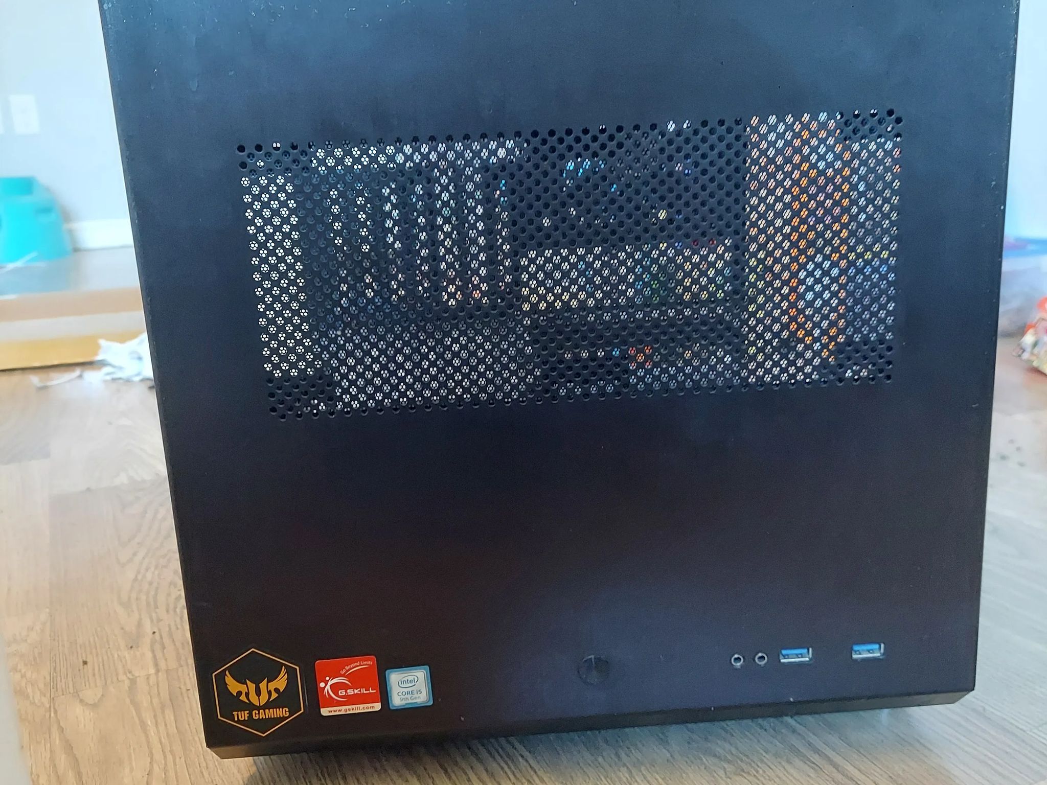 LIAN LI PC-V33