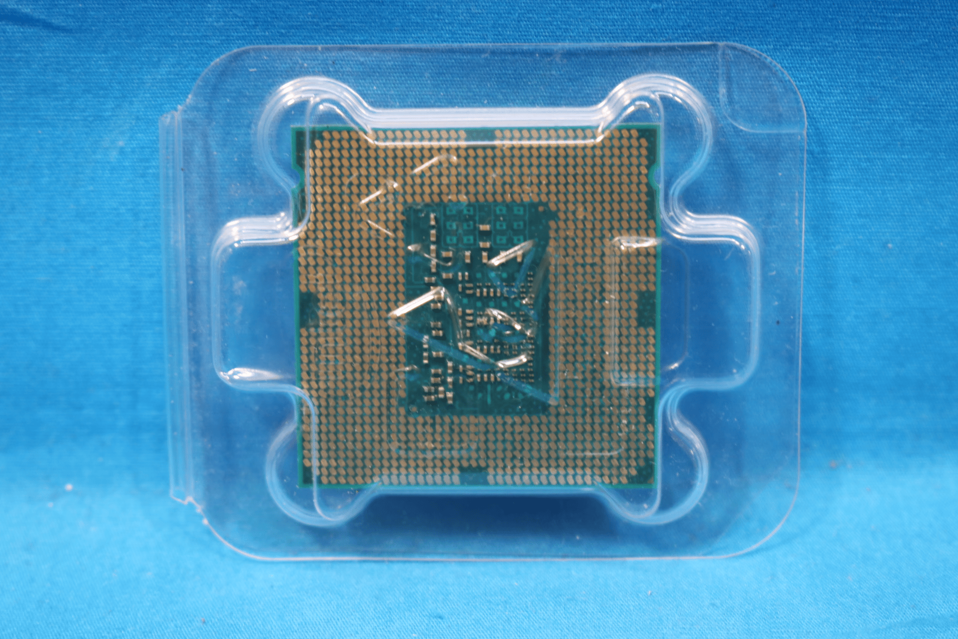 OEM Style Intel Core i5-4590 3.3Ghz Quad Core CPU with Clamshell