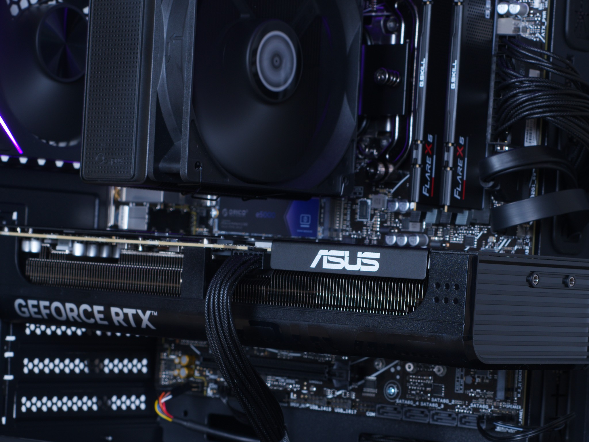 🟪Knight| 1440p Gaming PC: RTX 5070, Ryzen 5 7600X, 32GB DDR5 RAM, 1TB M.2 SSD w/ Wifi