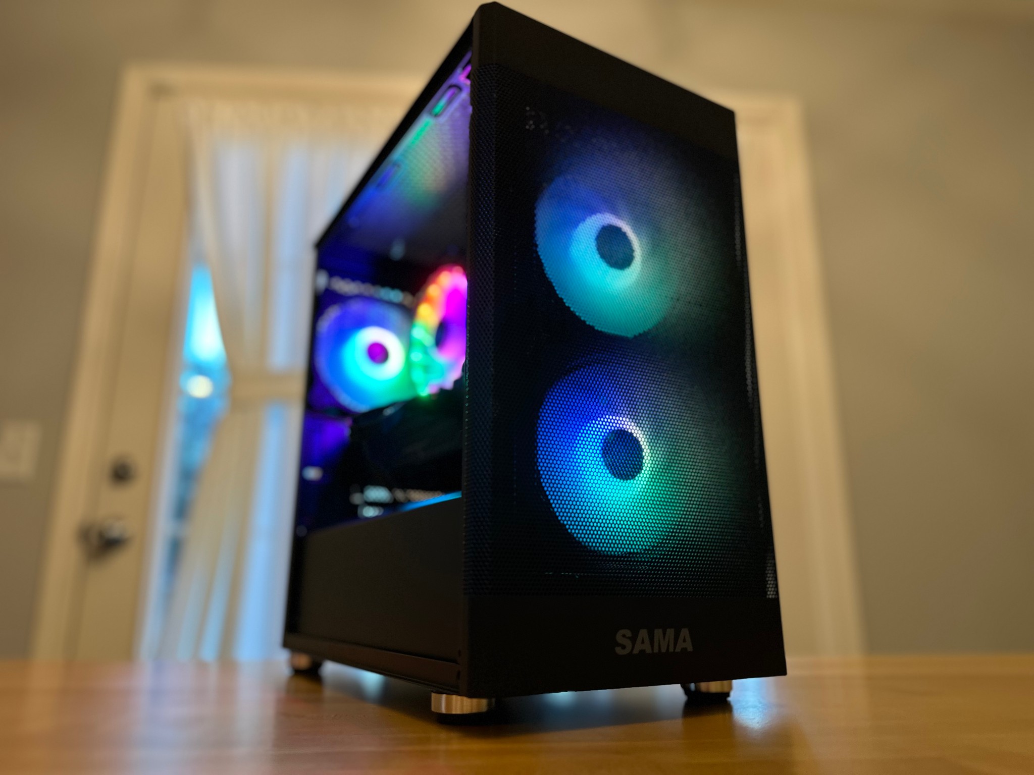 ⚫️ 🥷 | RX 5700 XT, Core i7, 32gb DDR4, 1tb SSD, WiFi Equipped Streaming/Gaming PC